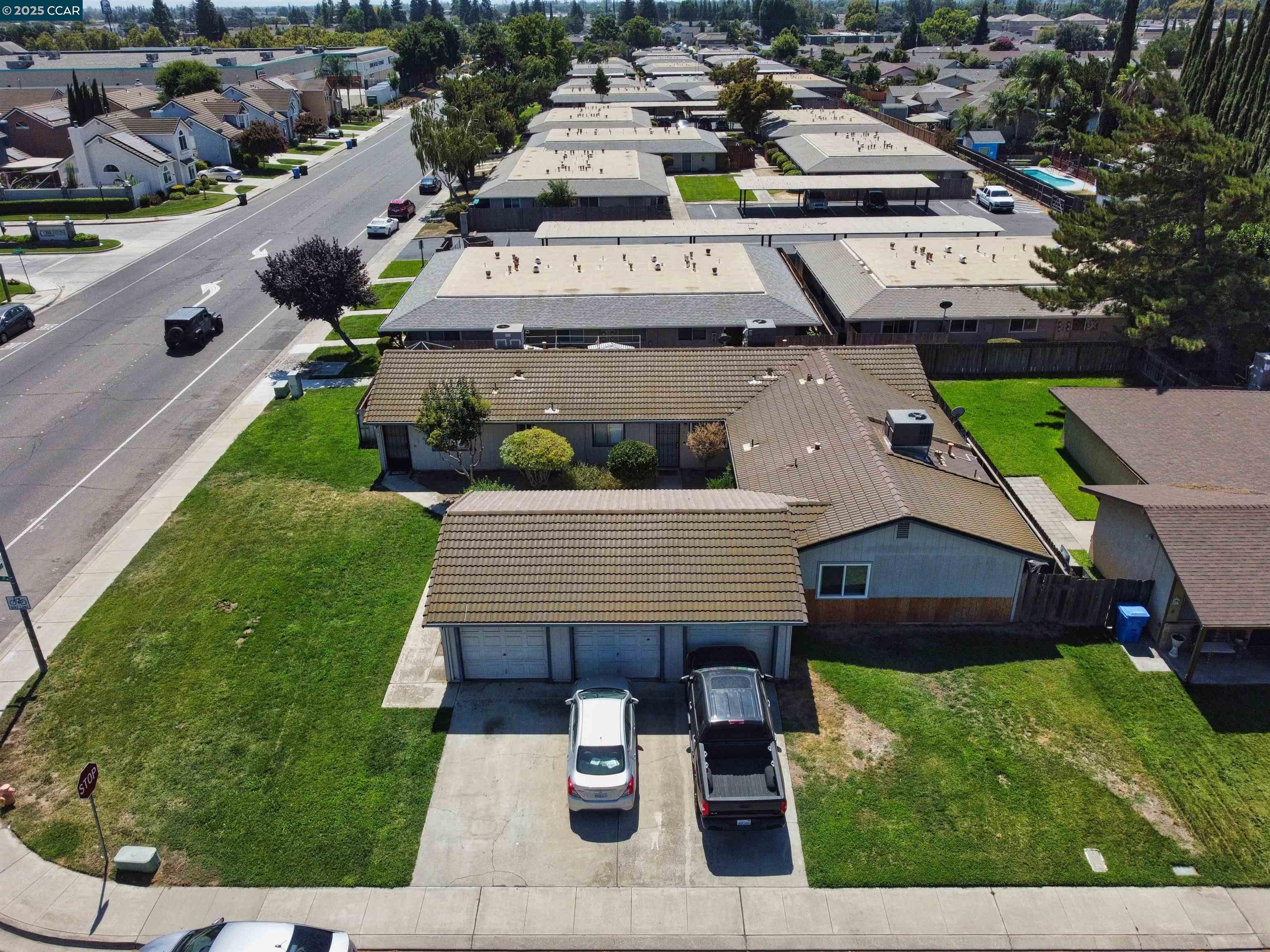 1755 Crestwood Avenue