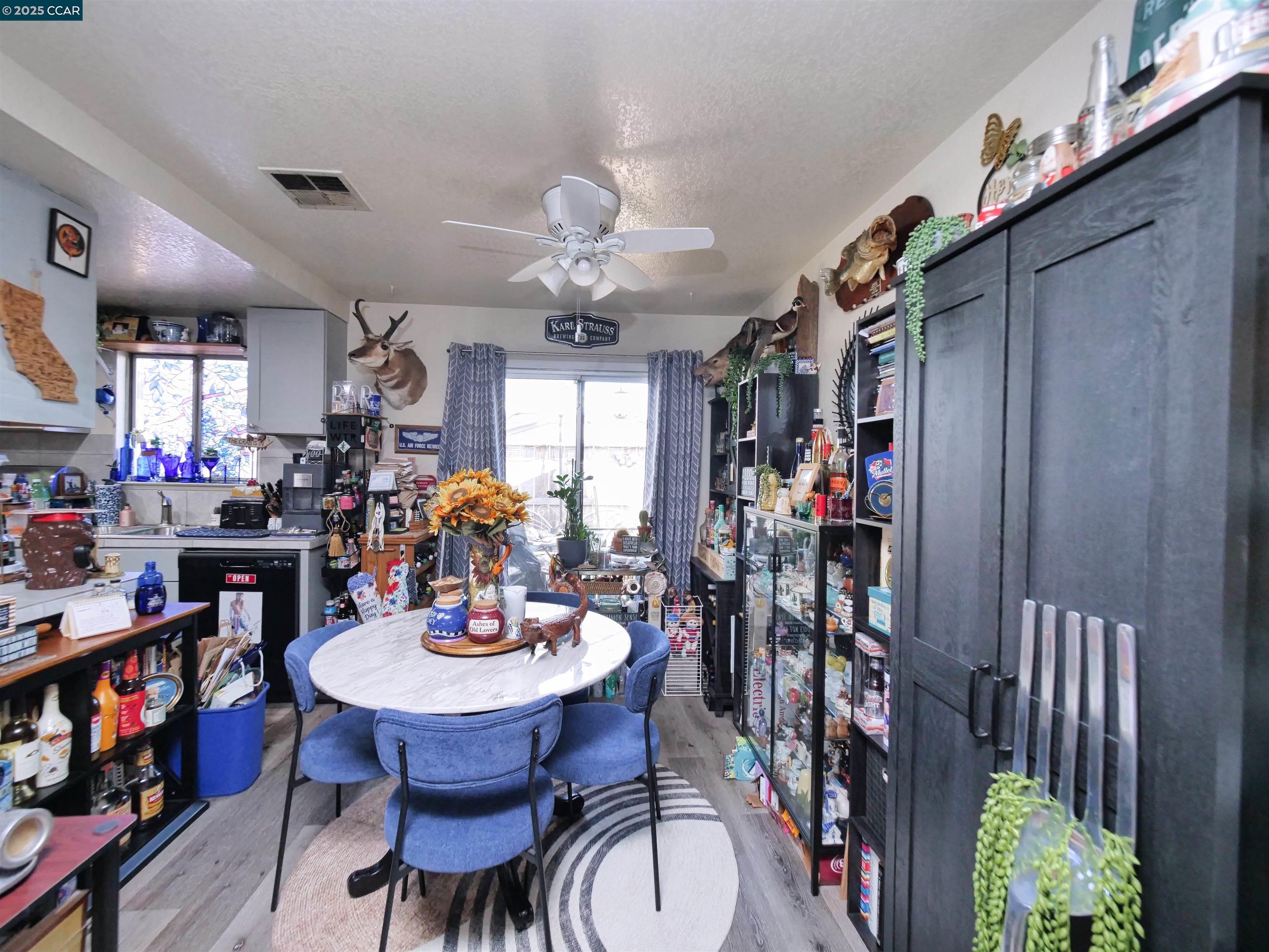 1807 Crestwood Avenue