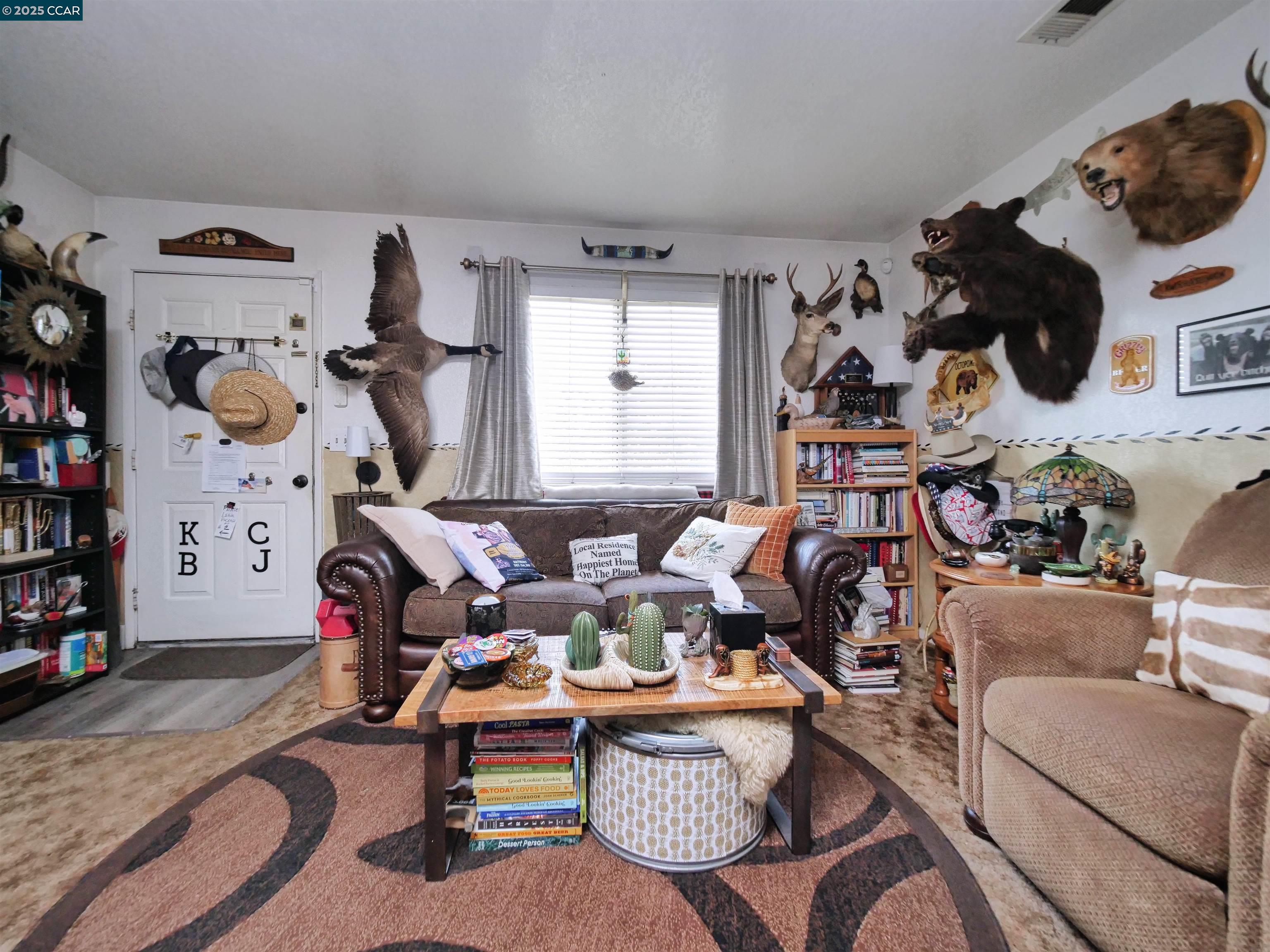 1807 Crestwood Avenue