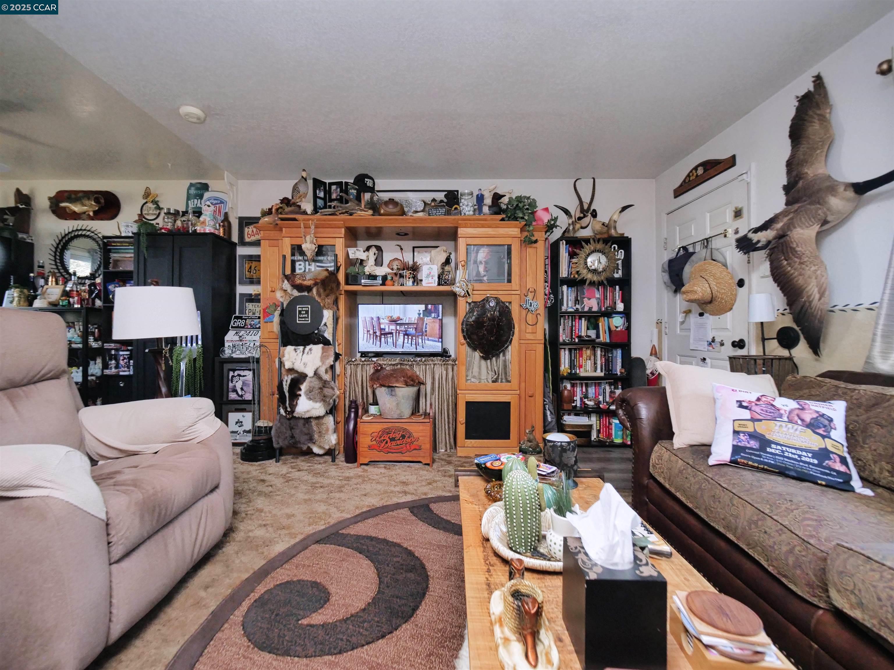 1807 Crestwood Avenue