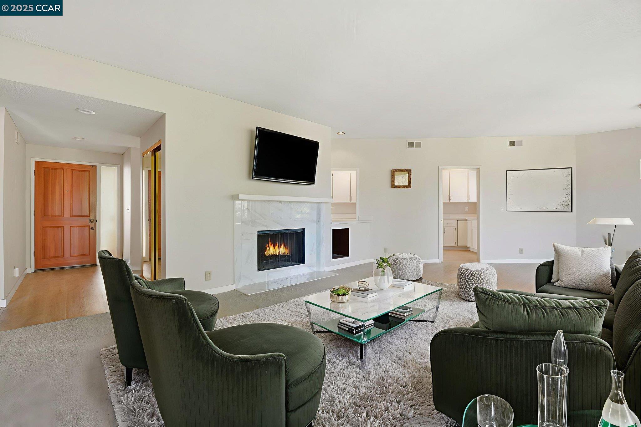 1221 Avenida Sevilla # 1B