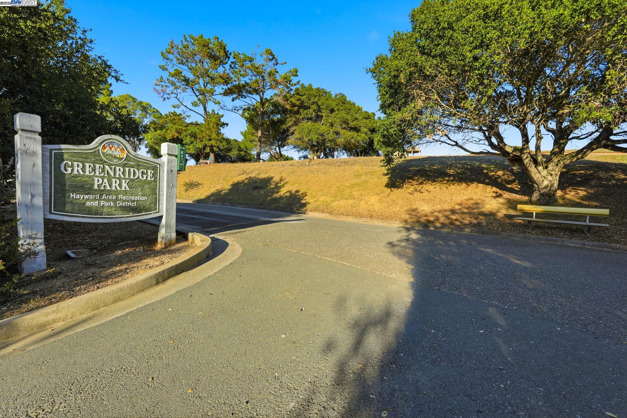 18660 E Cavendish Dr