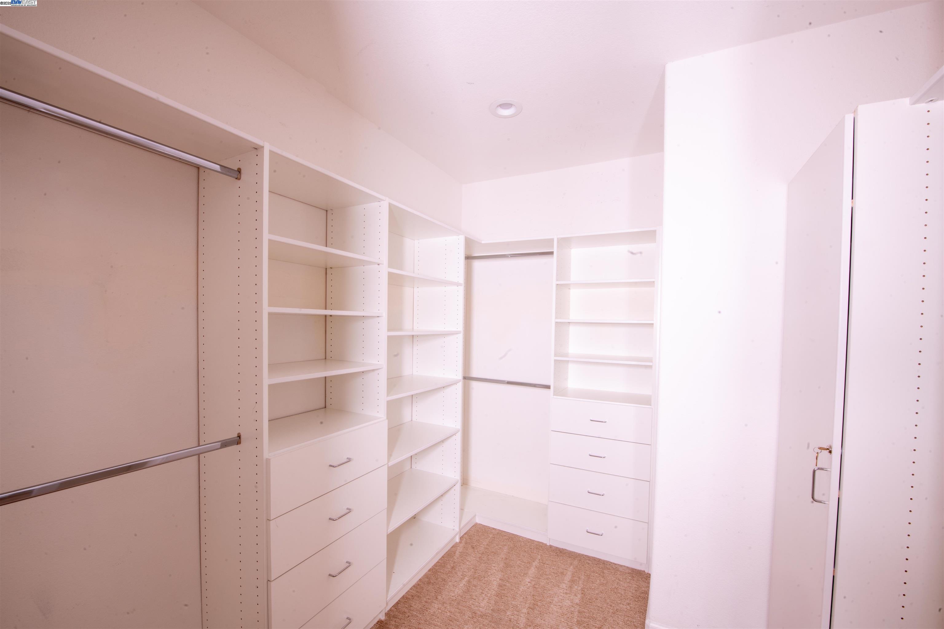 7212 MOUNT VEEDER ROAD