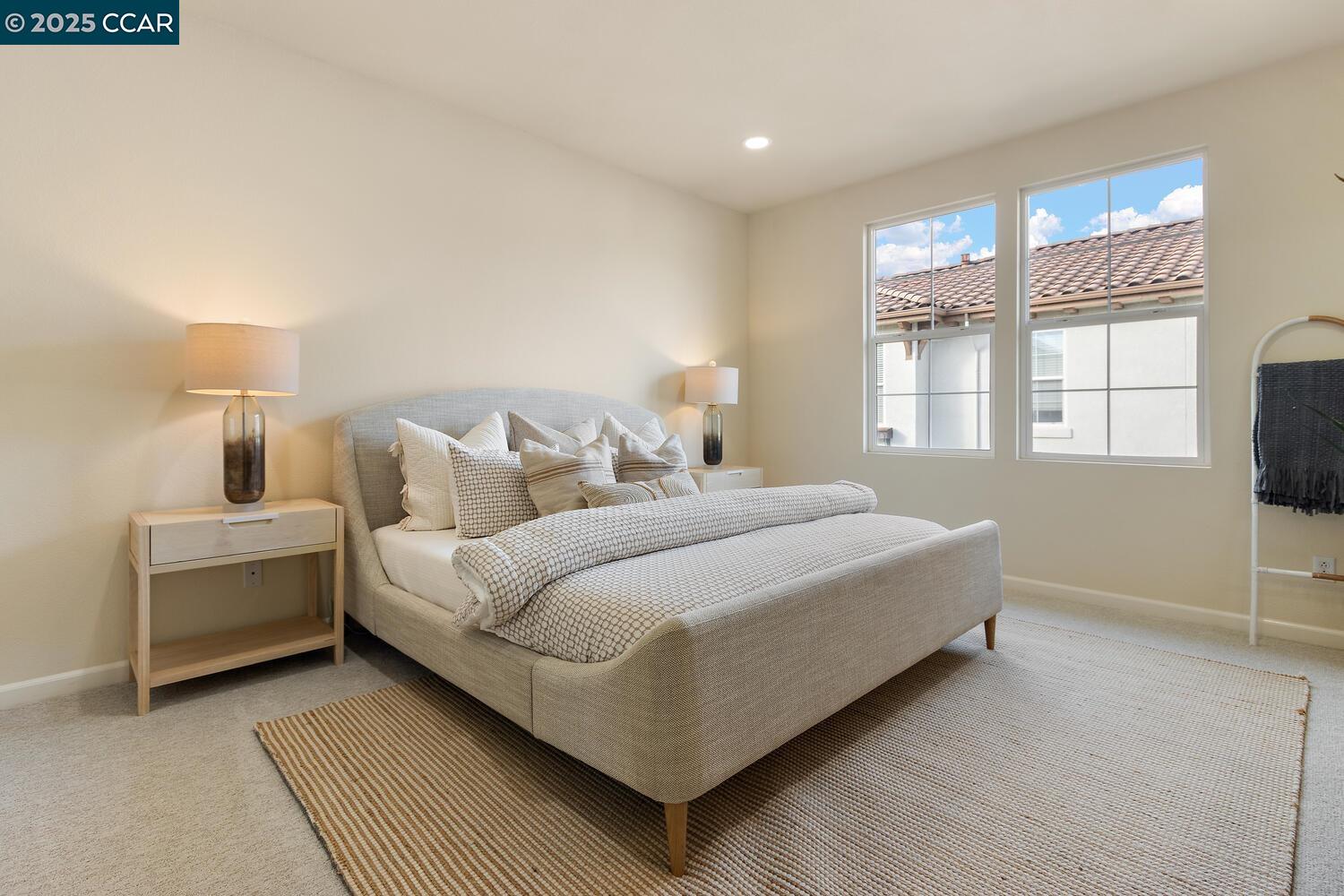 31 Picasso Ct