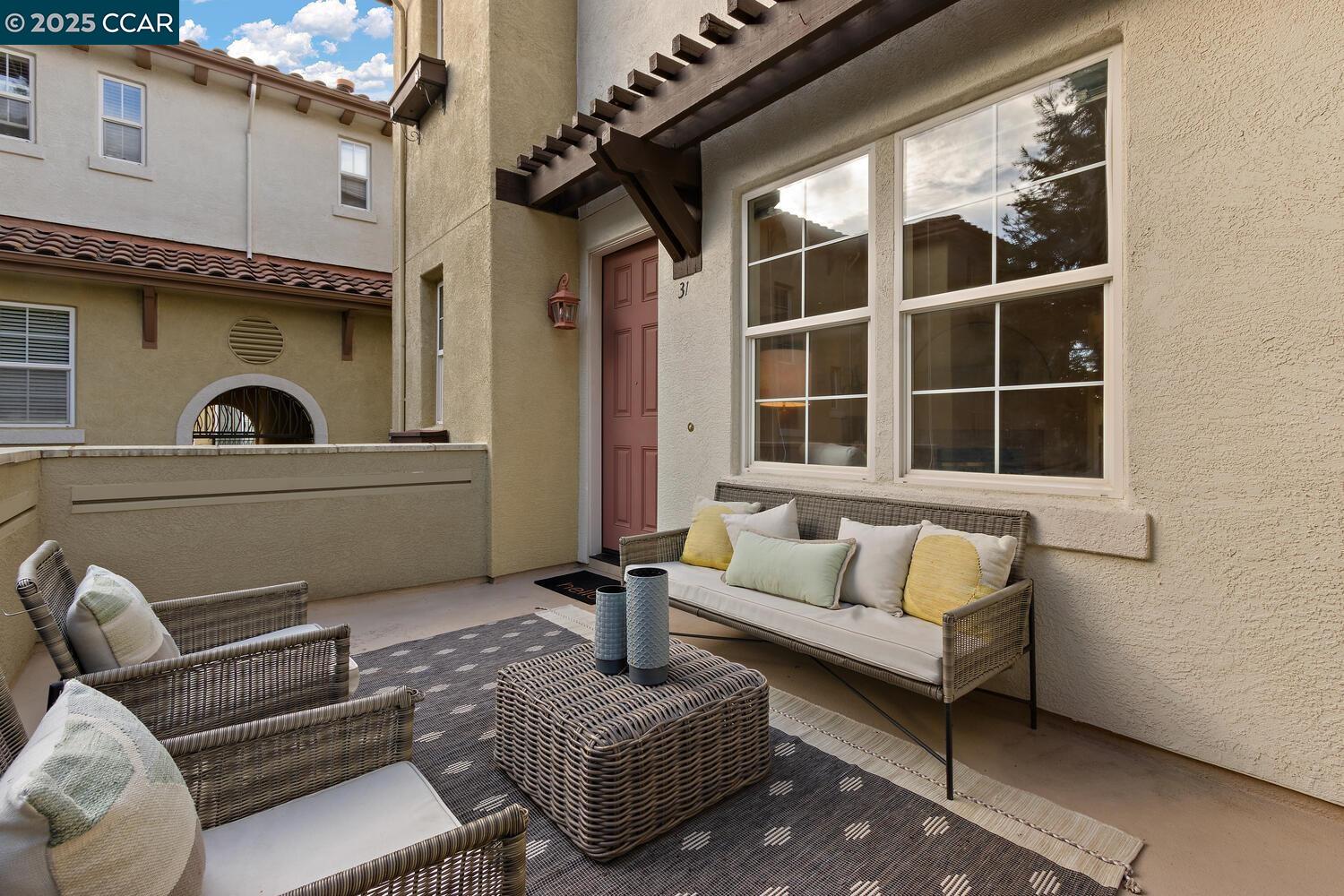31 Picasso Ct