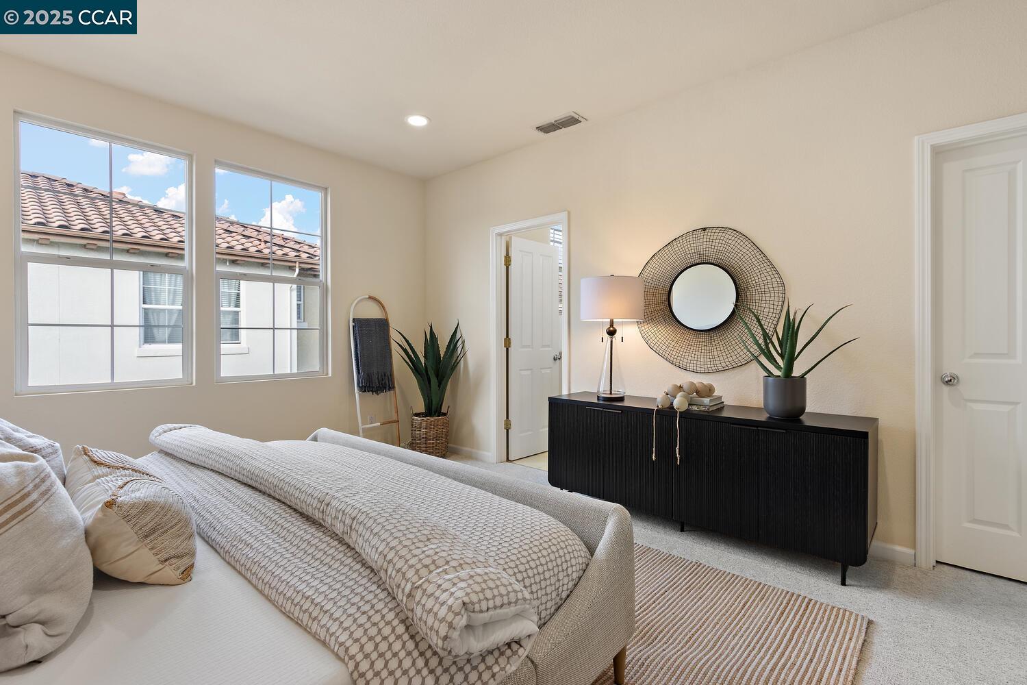 31 Picasso Ct