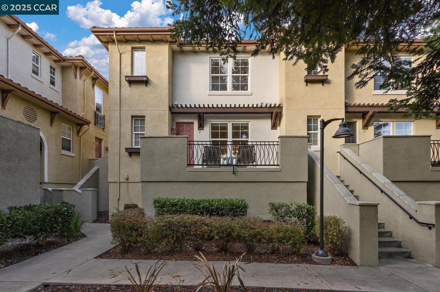 31 Picasso Ct