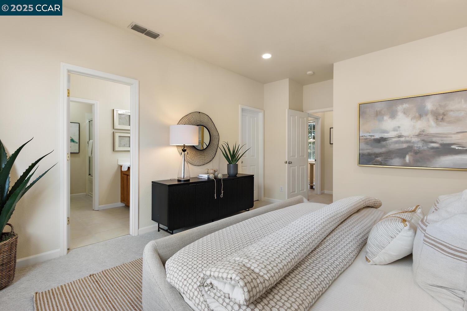31 Picasso Ct