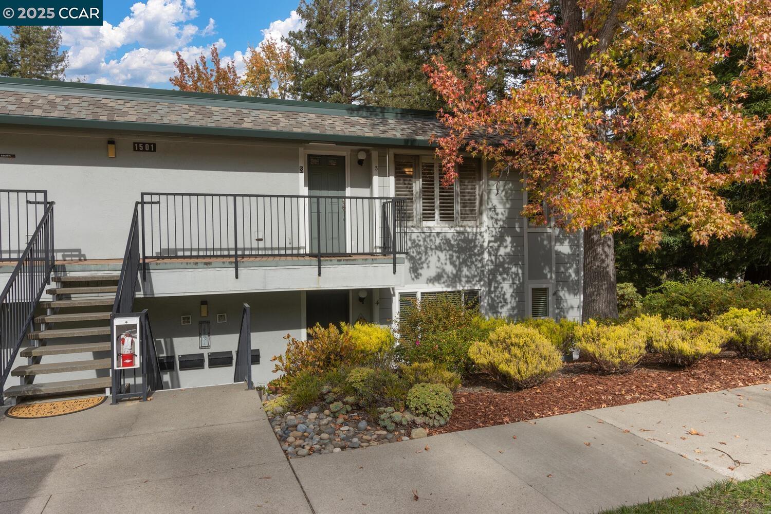 1501 Skycrest Dr # 3