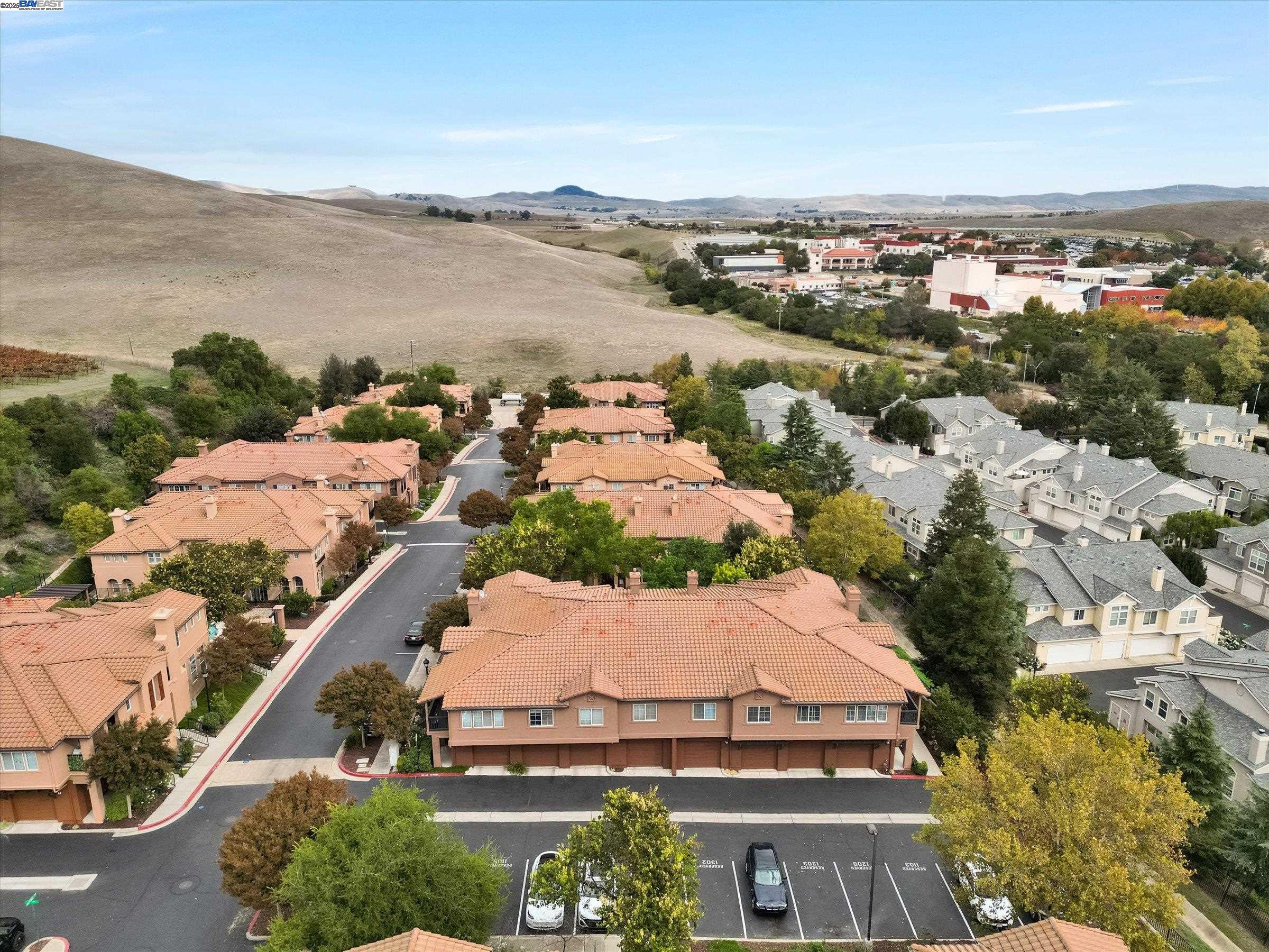 46 Meritage Cmn # 202