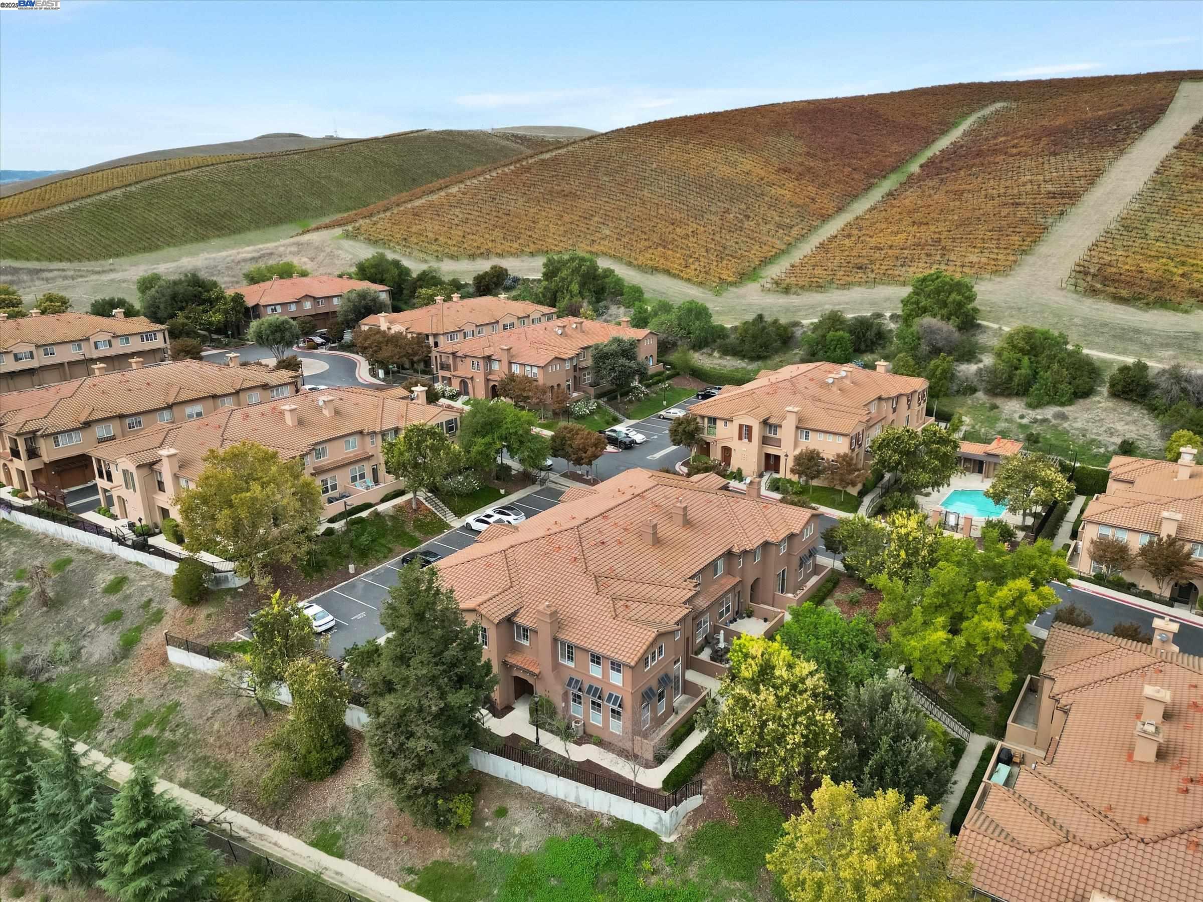 46 Meritage Cmn # 202