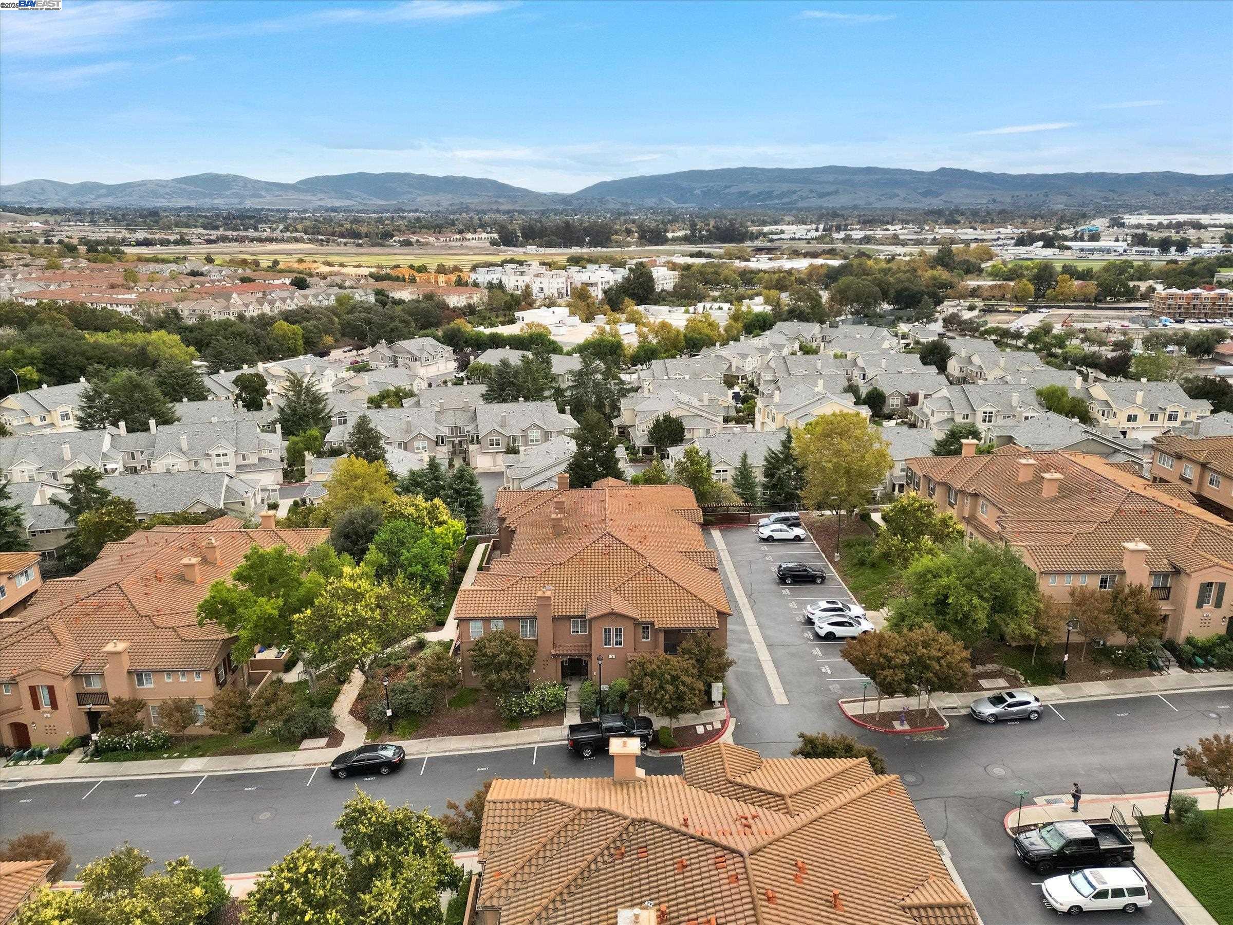 46 Meritage Cmn # 202