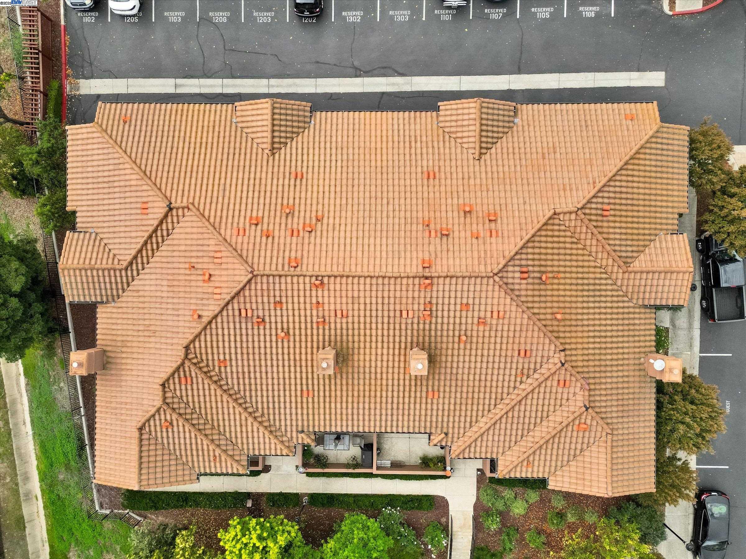 46 Meritage Cmn # 202