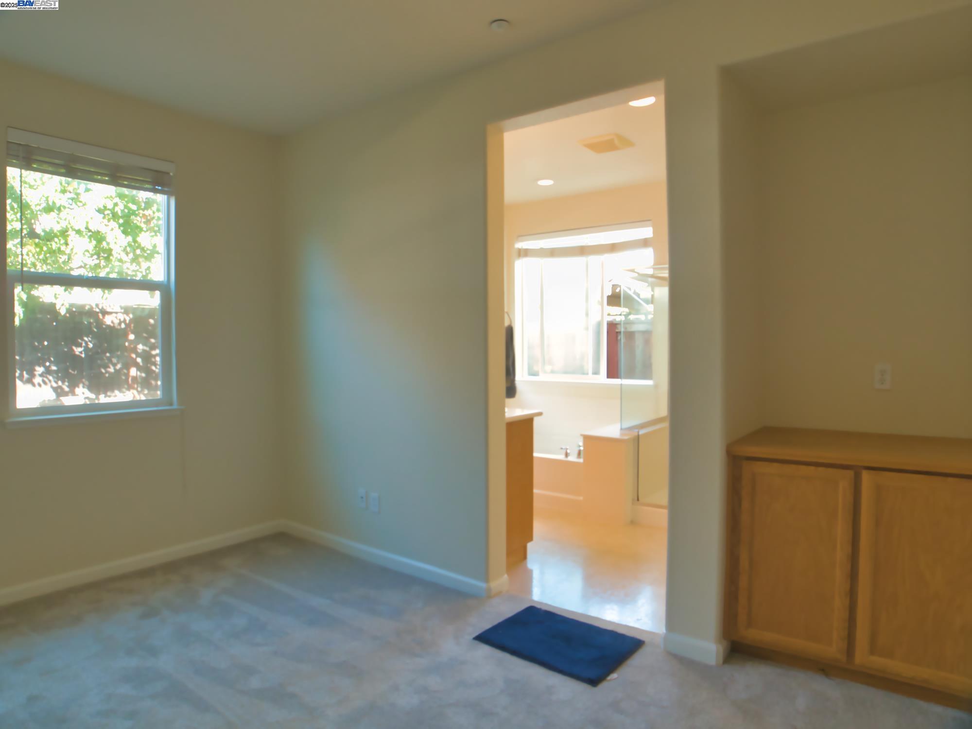 1553 Solitude Way