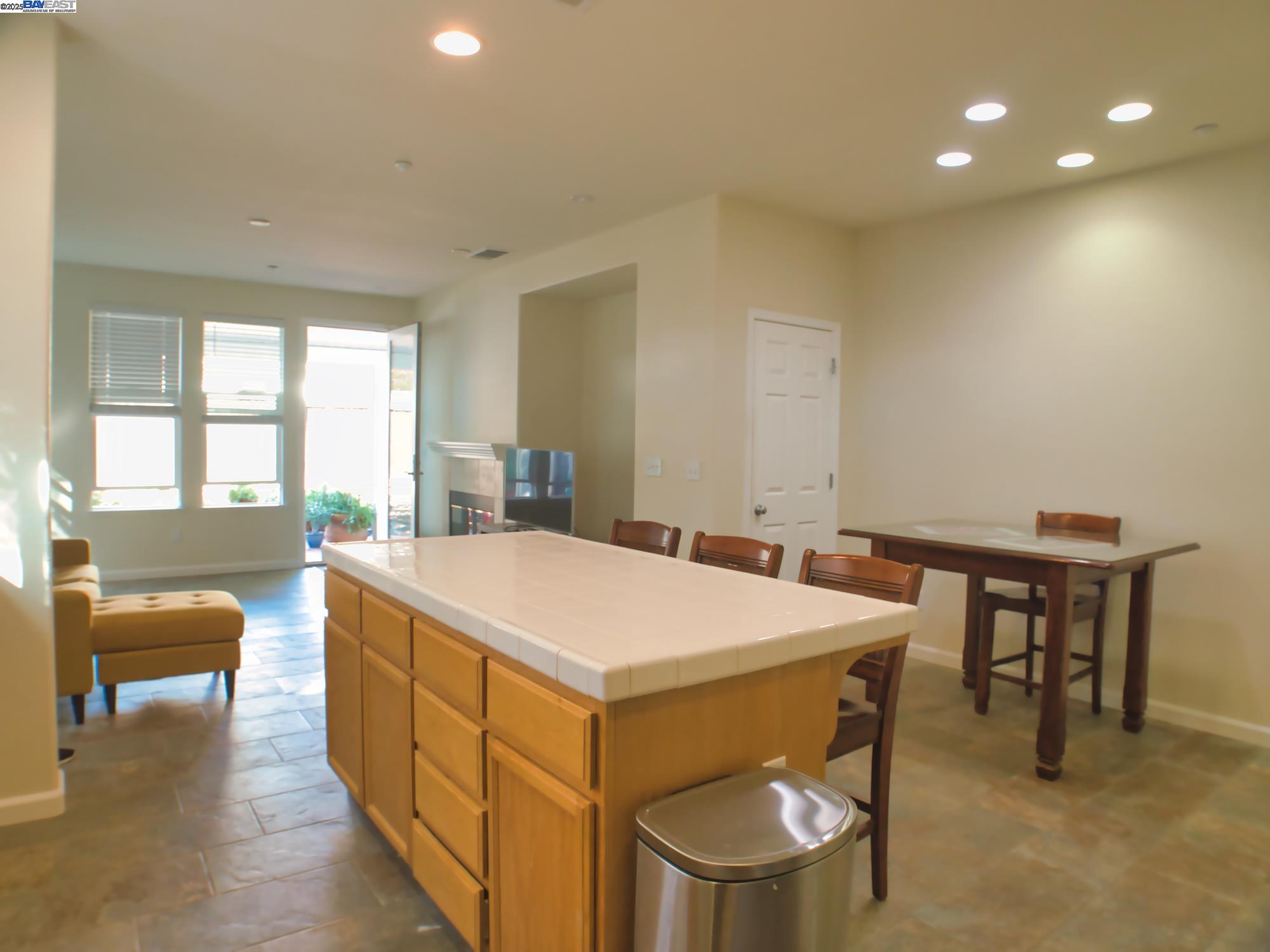 1553 Solitude Way