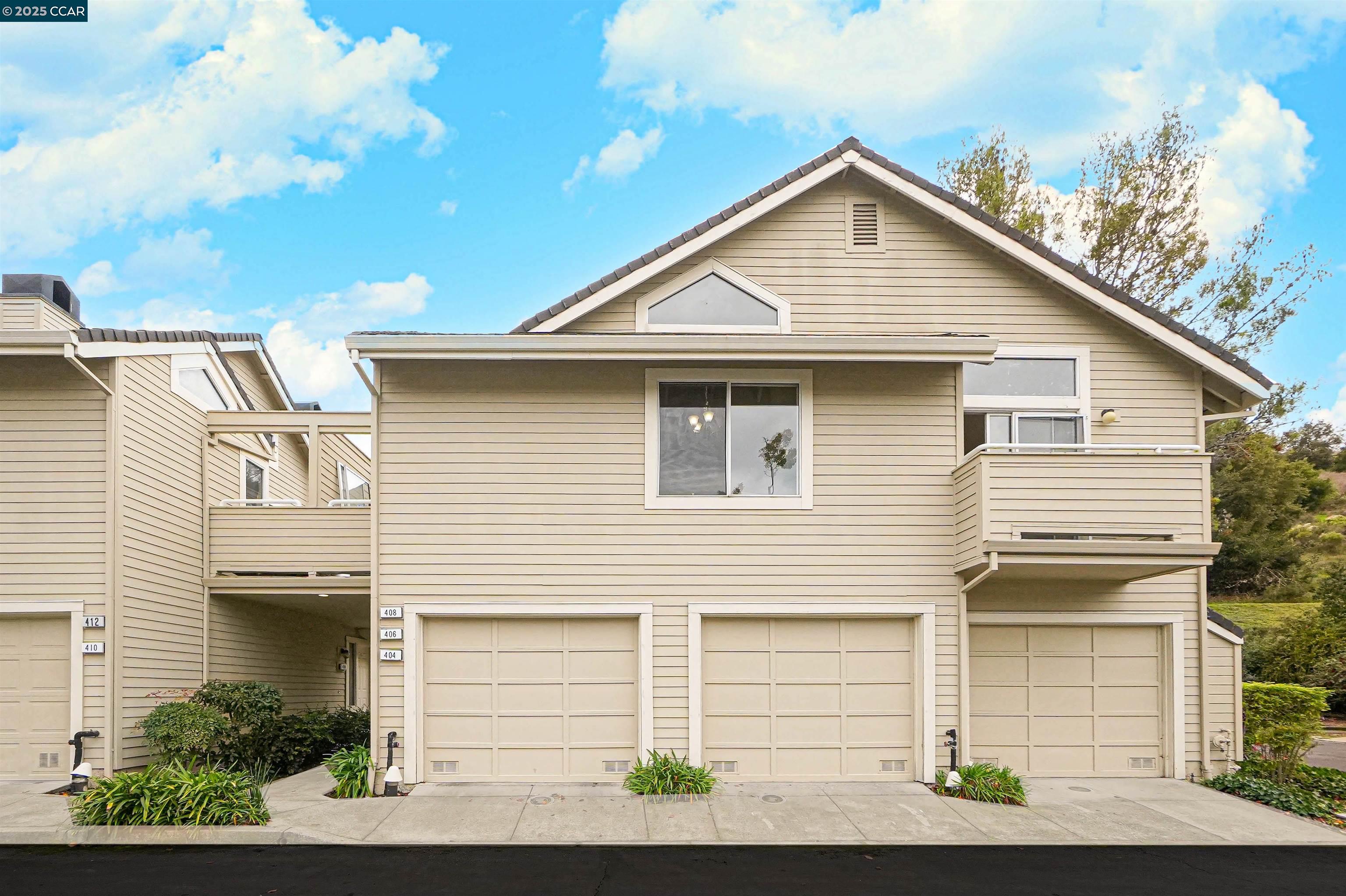408 Lighthouse Ct