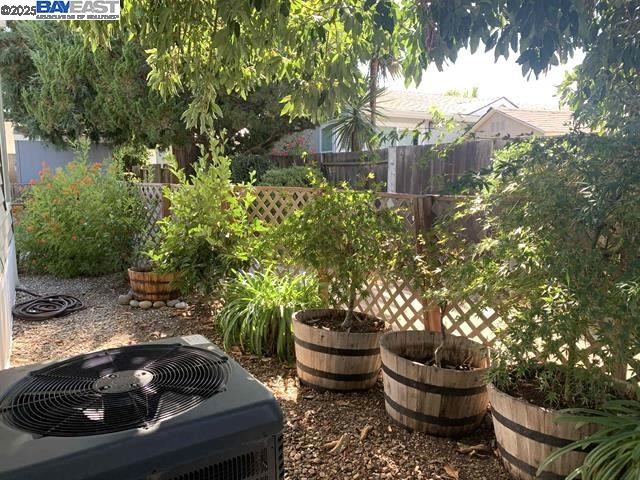 3231 Vineyard Ave # 33