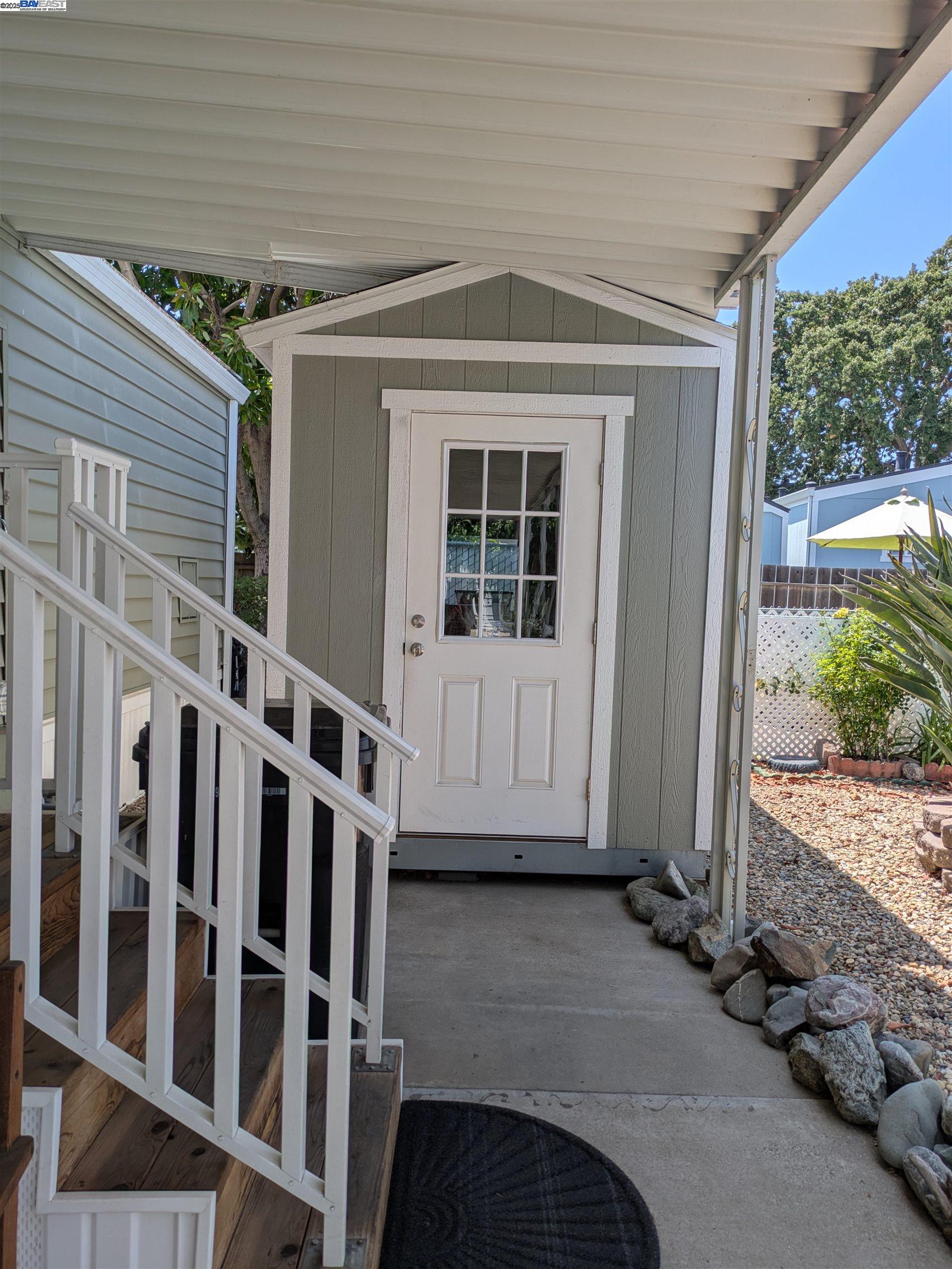 3231 Vineyard Ave # 33