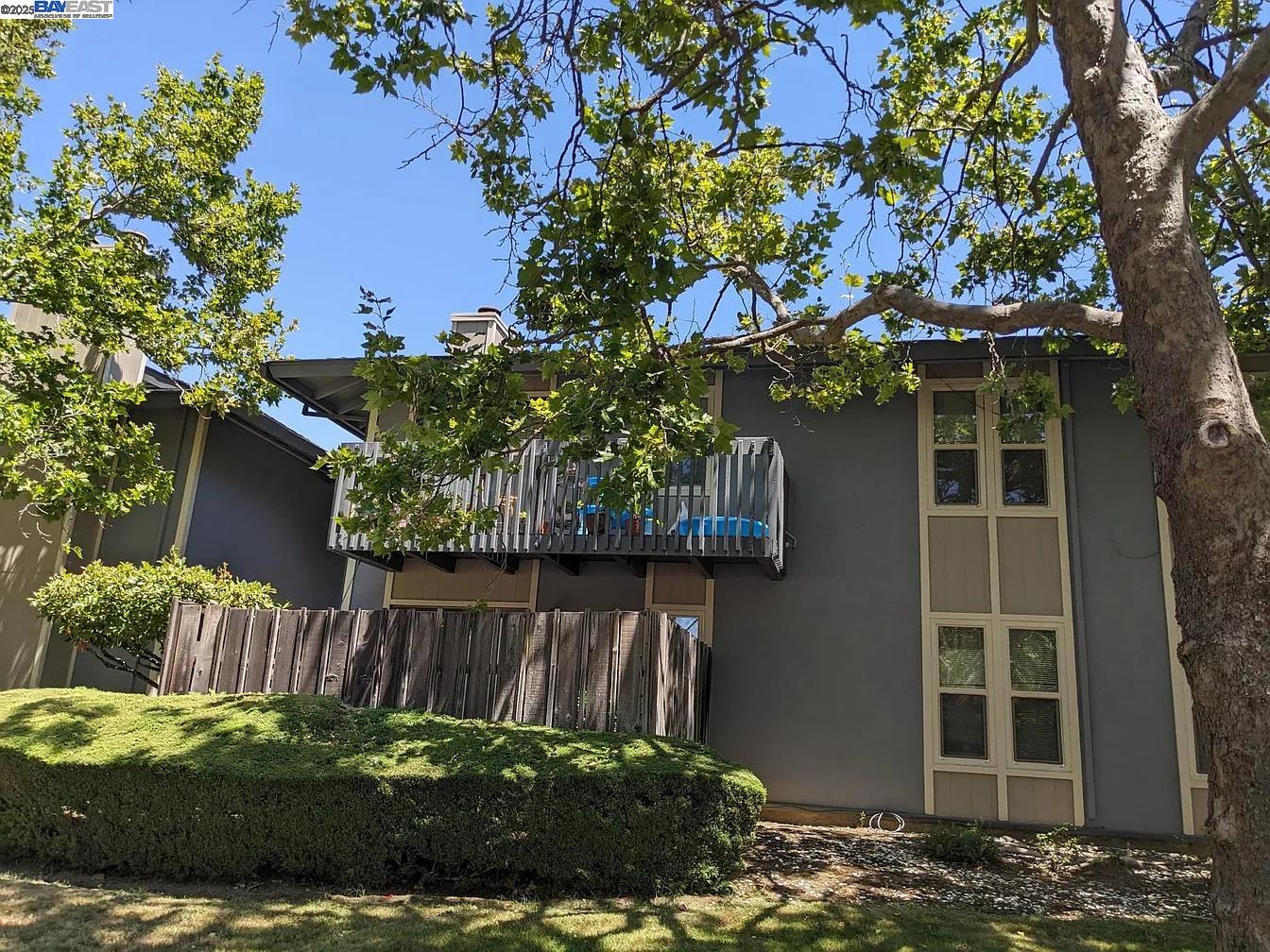 1930 Camino Verde # D