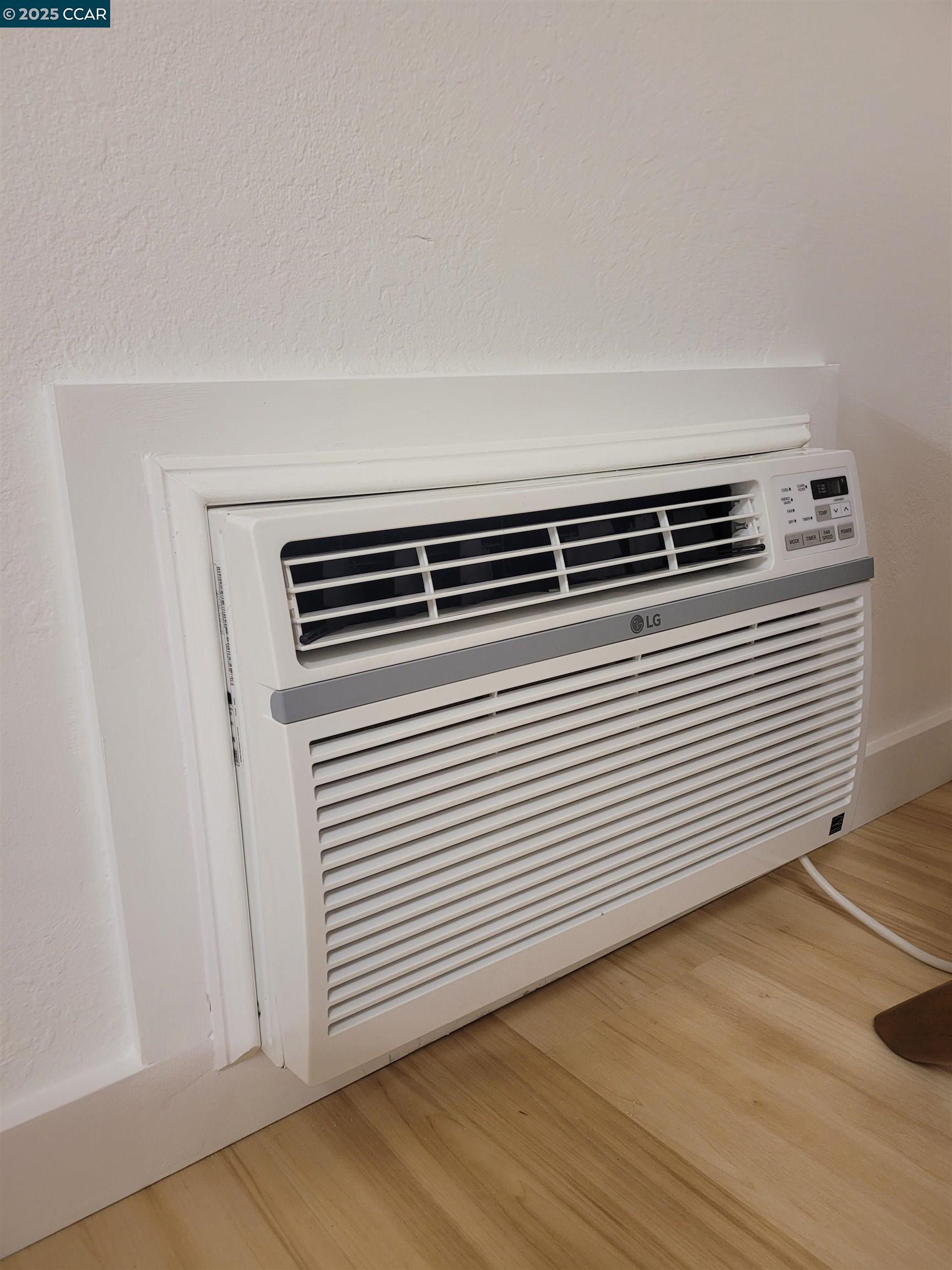 375 Camelback Rd # 23