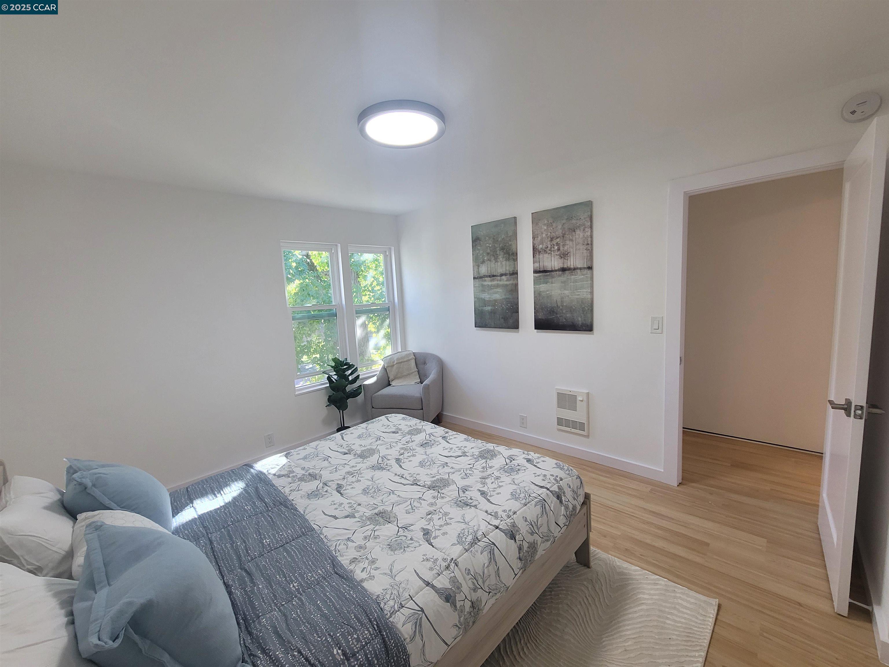 375 Camelback Rd # 23