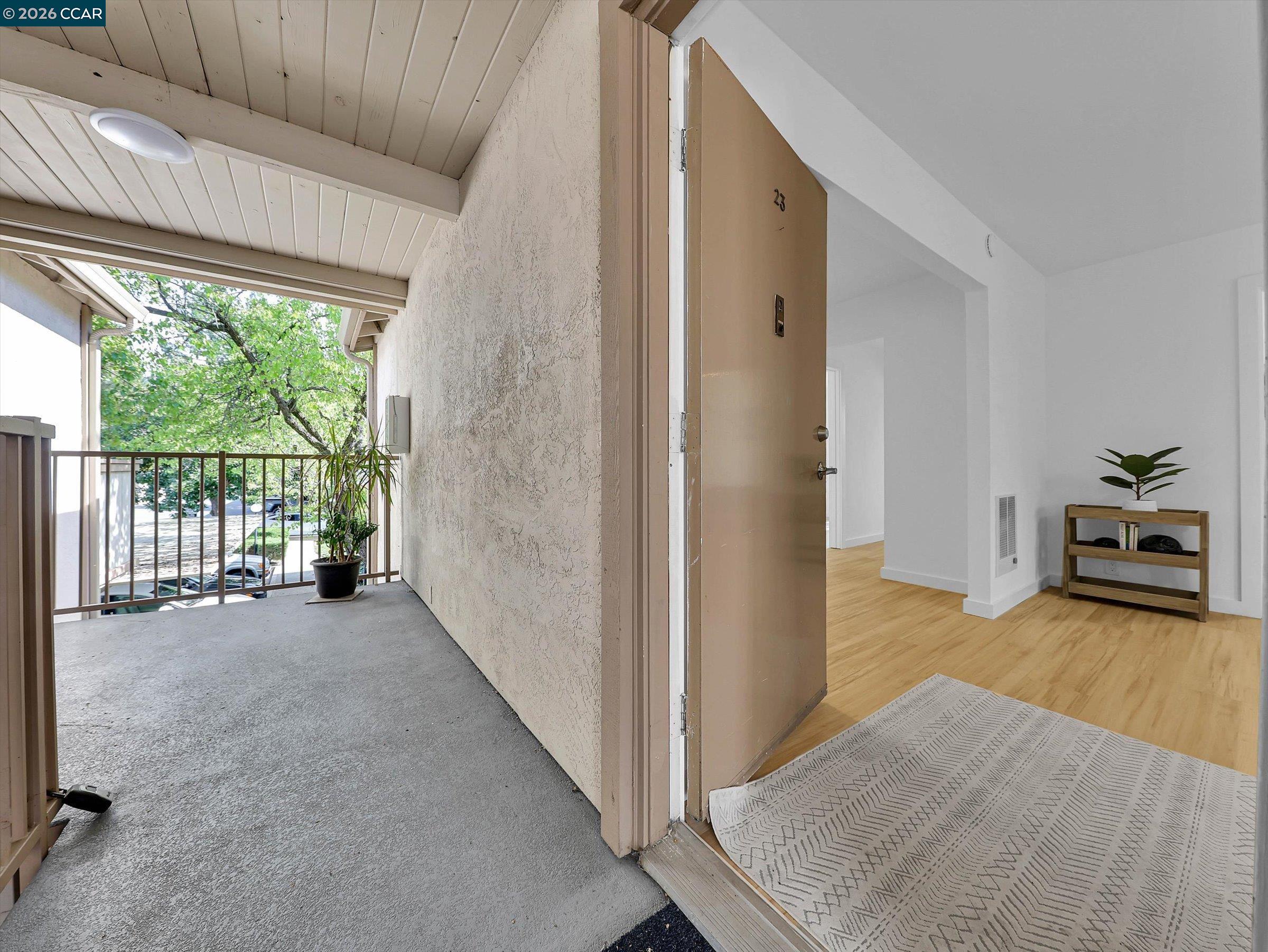 375 Camelback Rd # 23