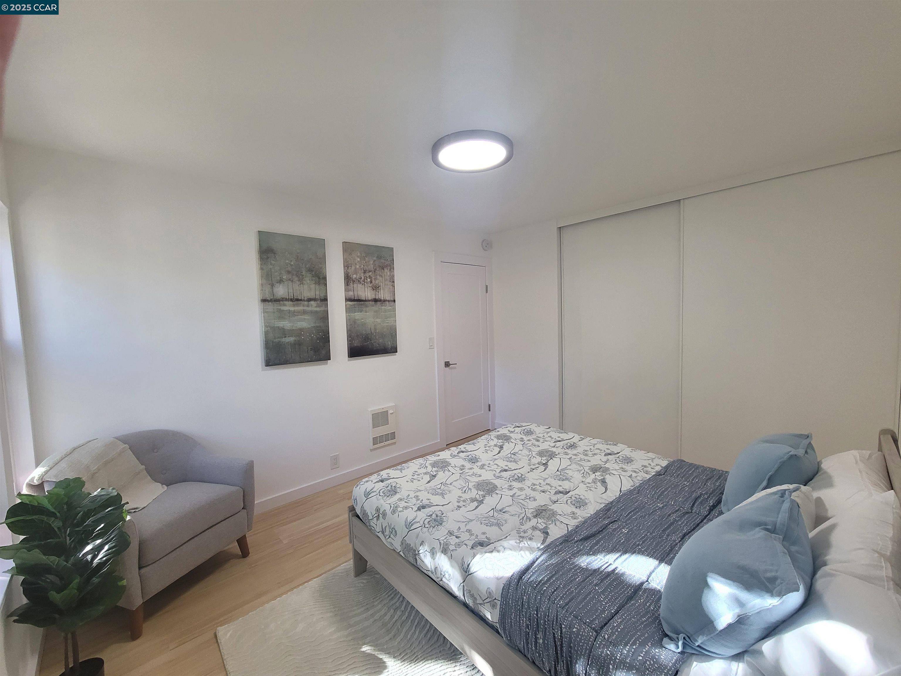 375 Camelback Rd # 23