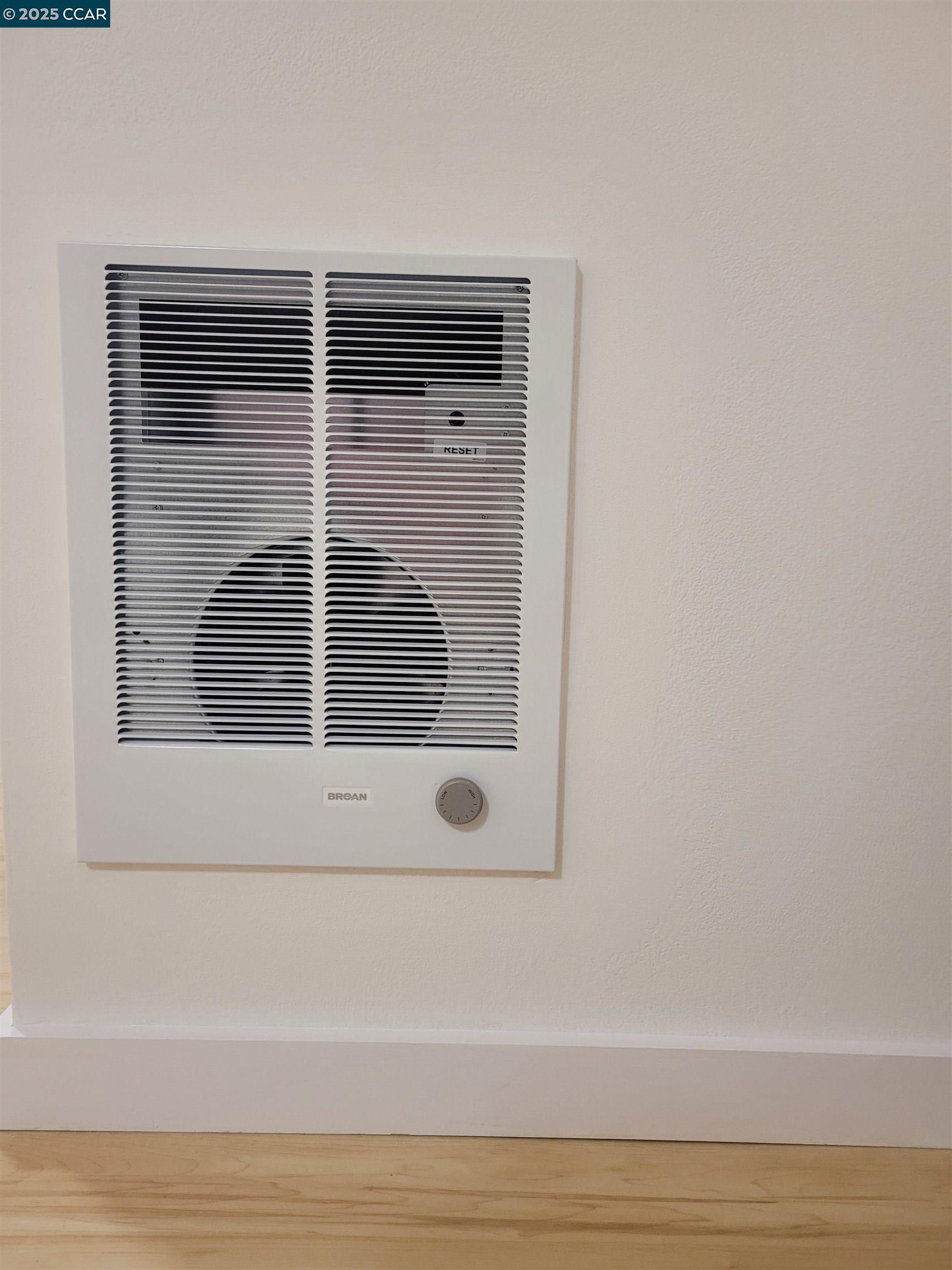 375 Camelback Rd # 23