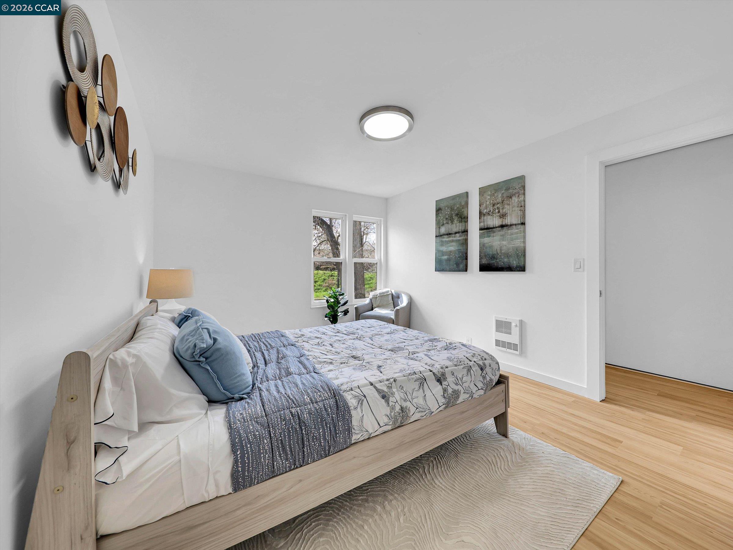 375 Camelback Rd # 23