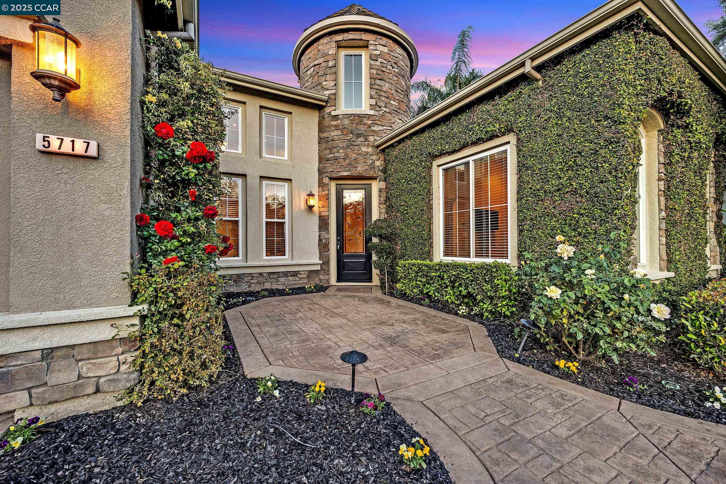 5717 Saint Andrews Dr