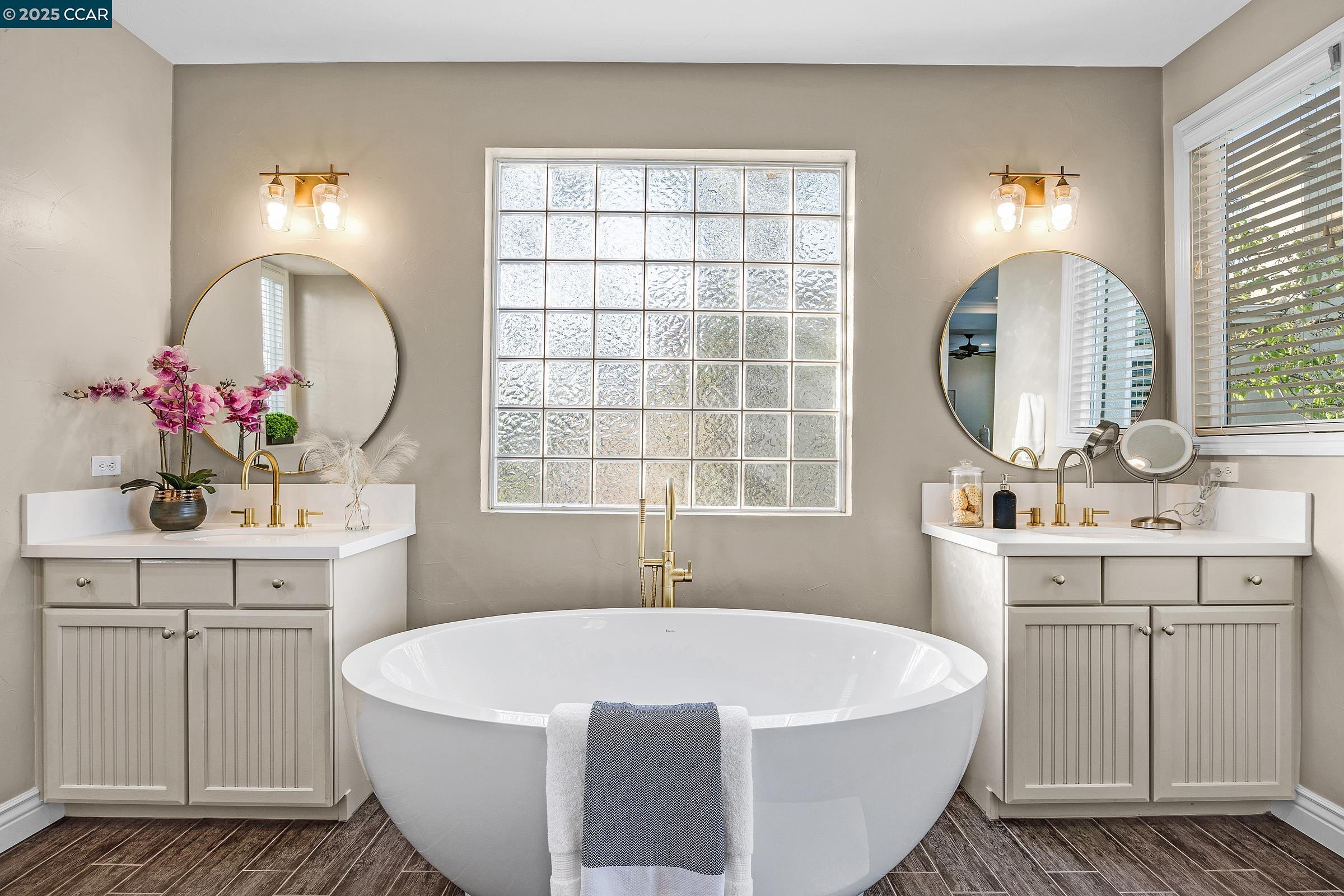 5717 Saint Andrews Dr