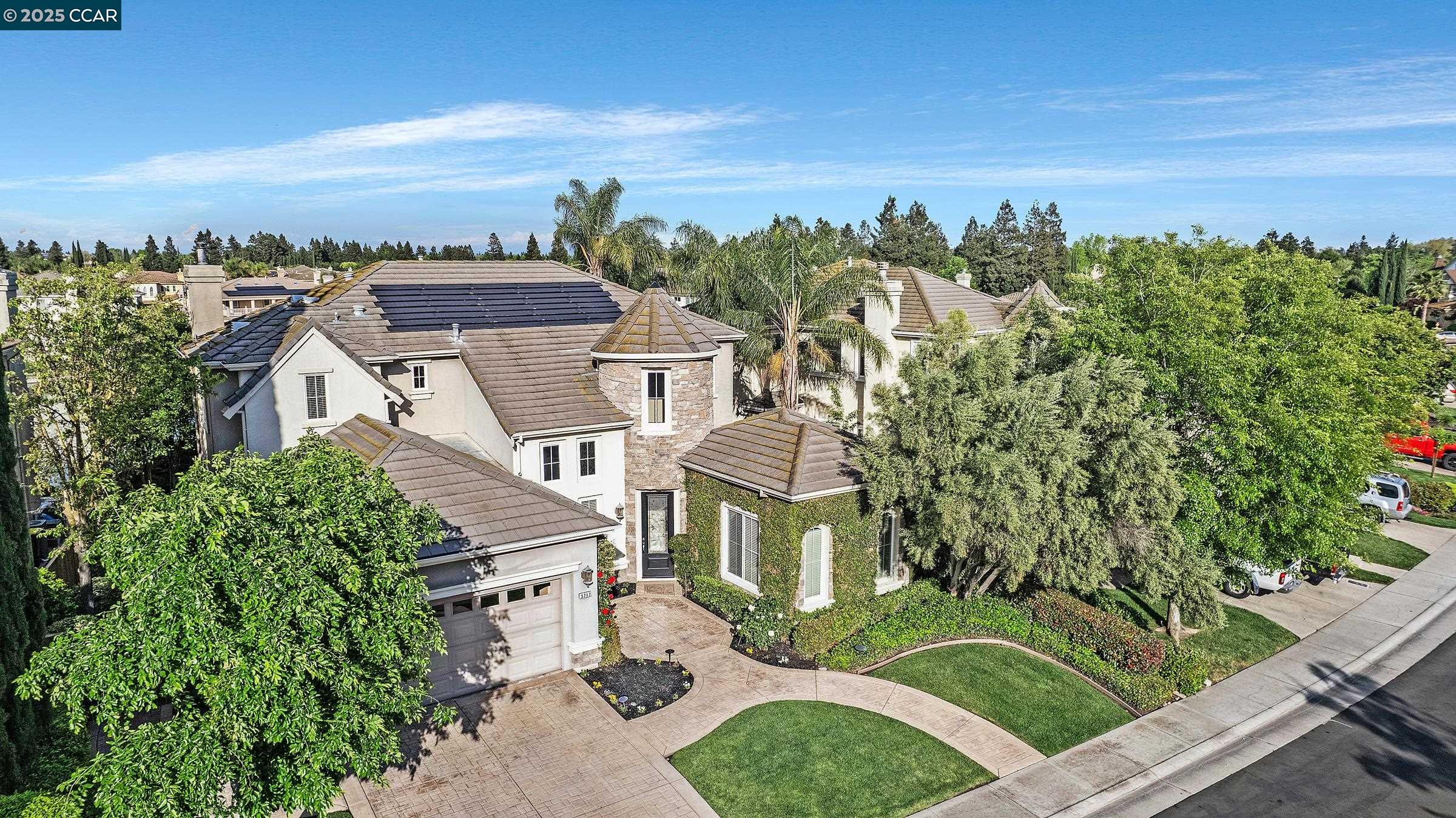 5717 Saint Andrews Dr