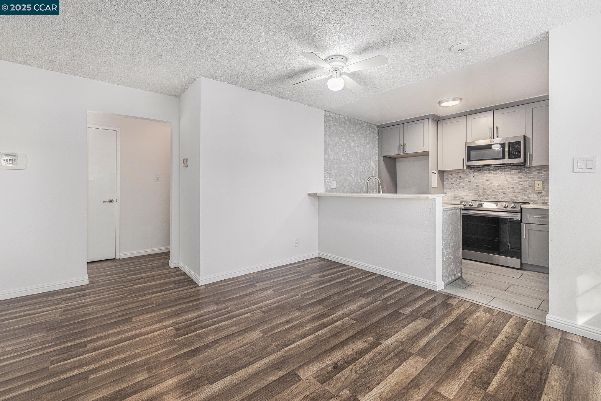 2408 Lemontree Ct # 1