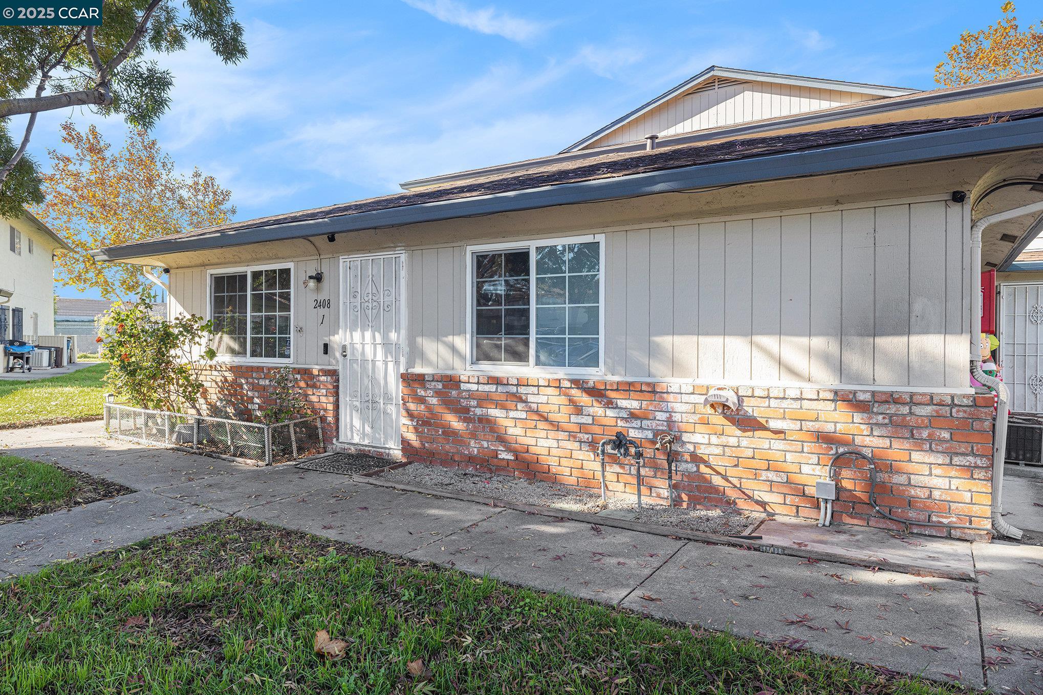 2408 Lemontree Ct # 1