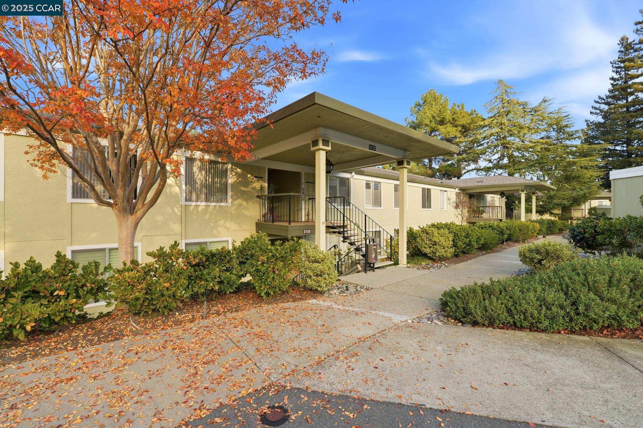 3120 Ptarmigan Dr. # 3
