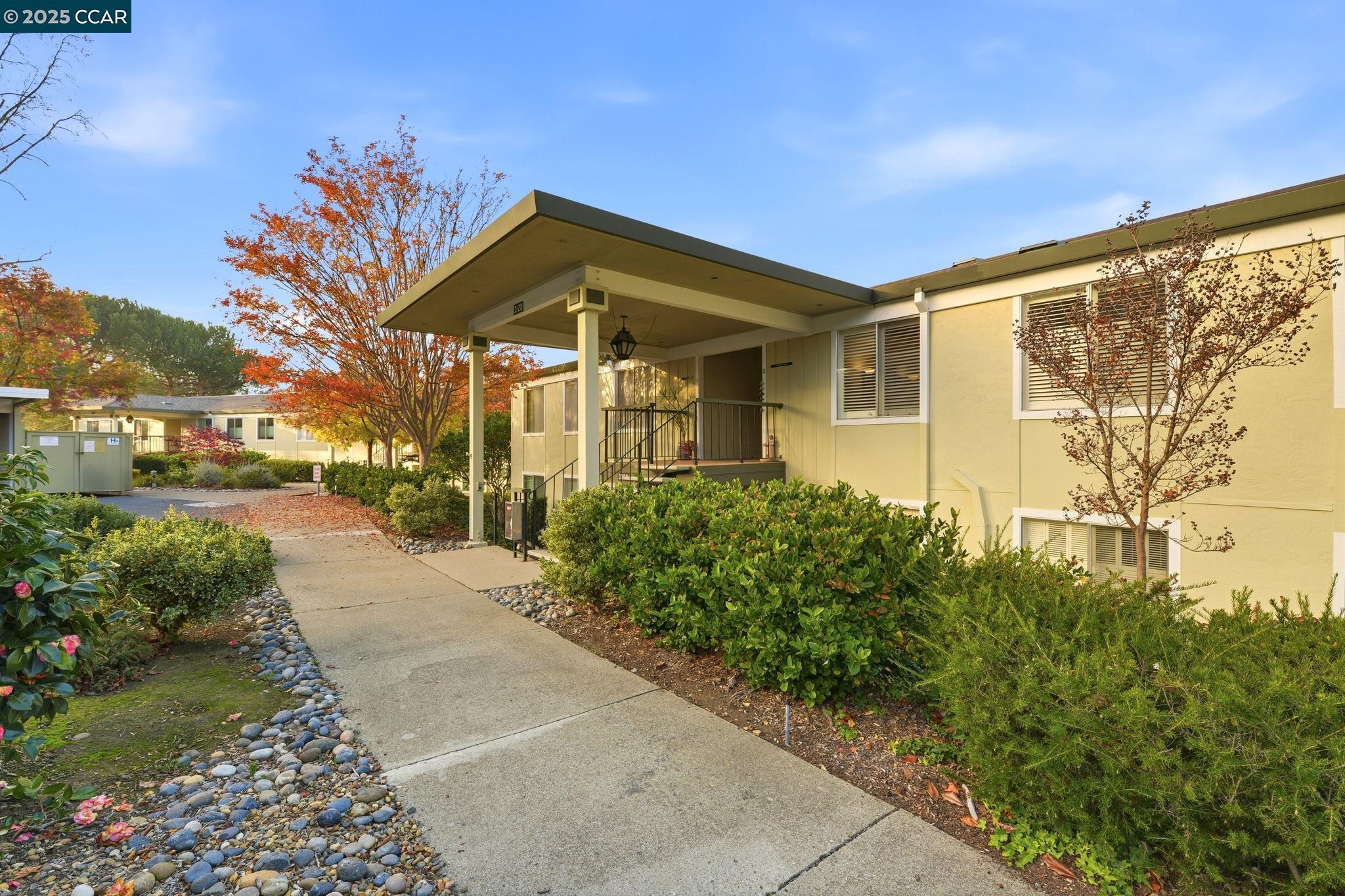 3120 Ptarmigan Dr. # 3