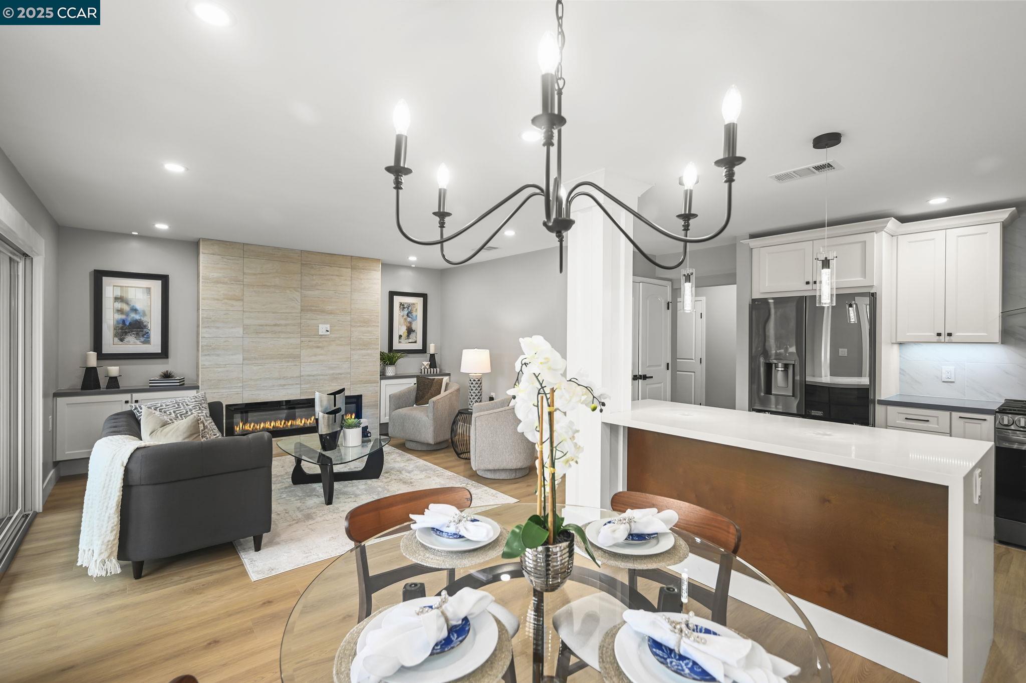 1131 Oakmont Drive # 6