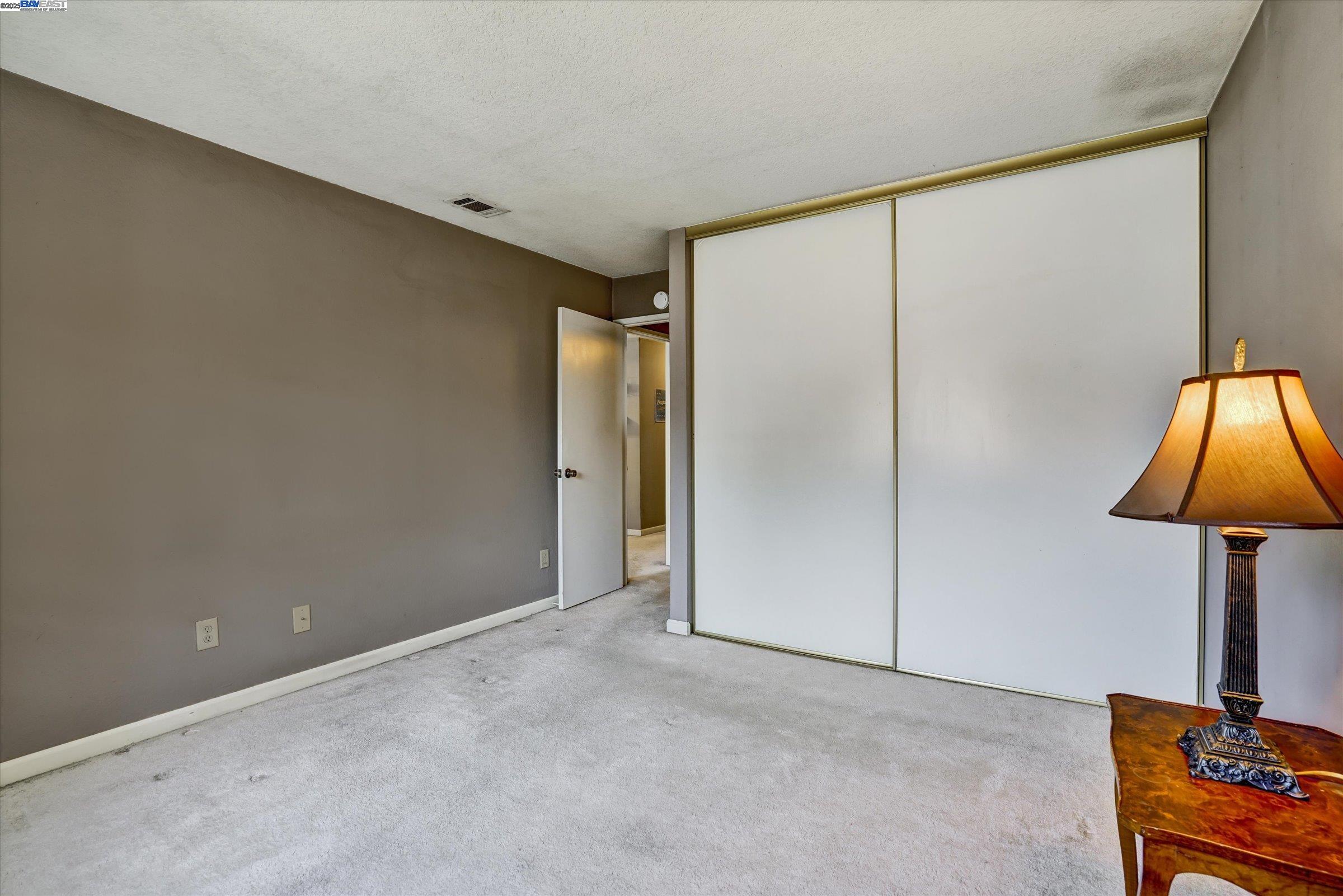 1446 Chateau Cmn # 208
