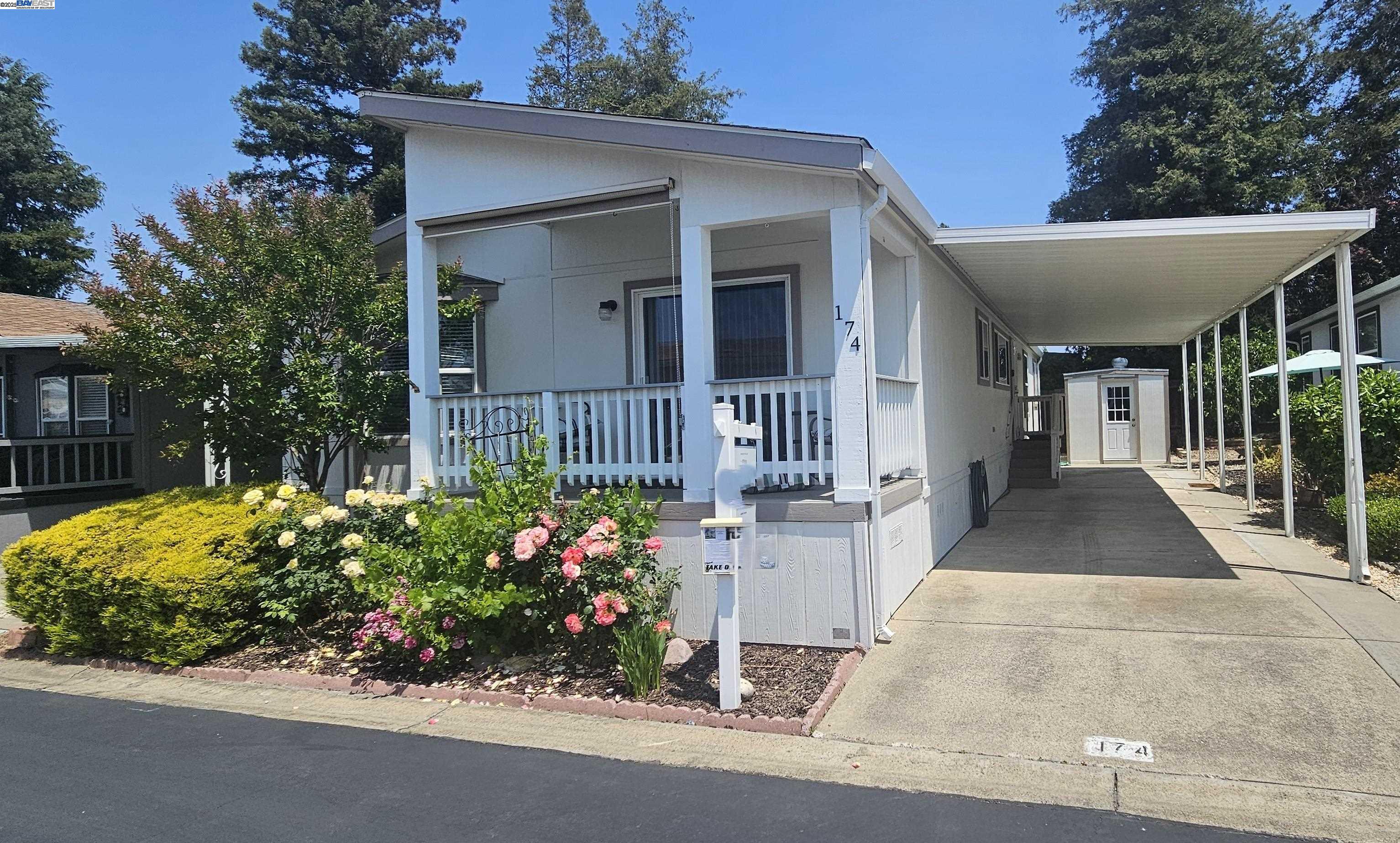 3263 Vineyard Ave # 174