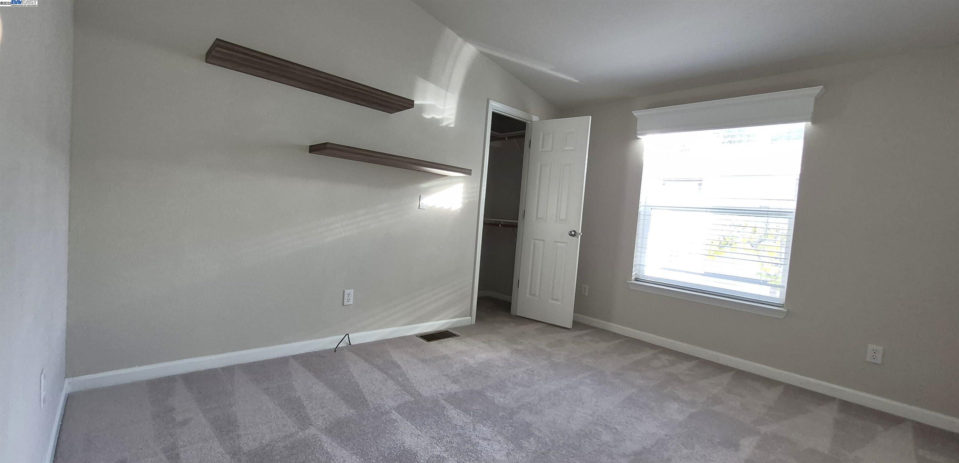 3263 Vineyard Ave # 174