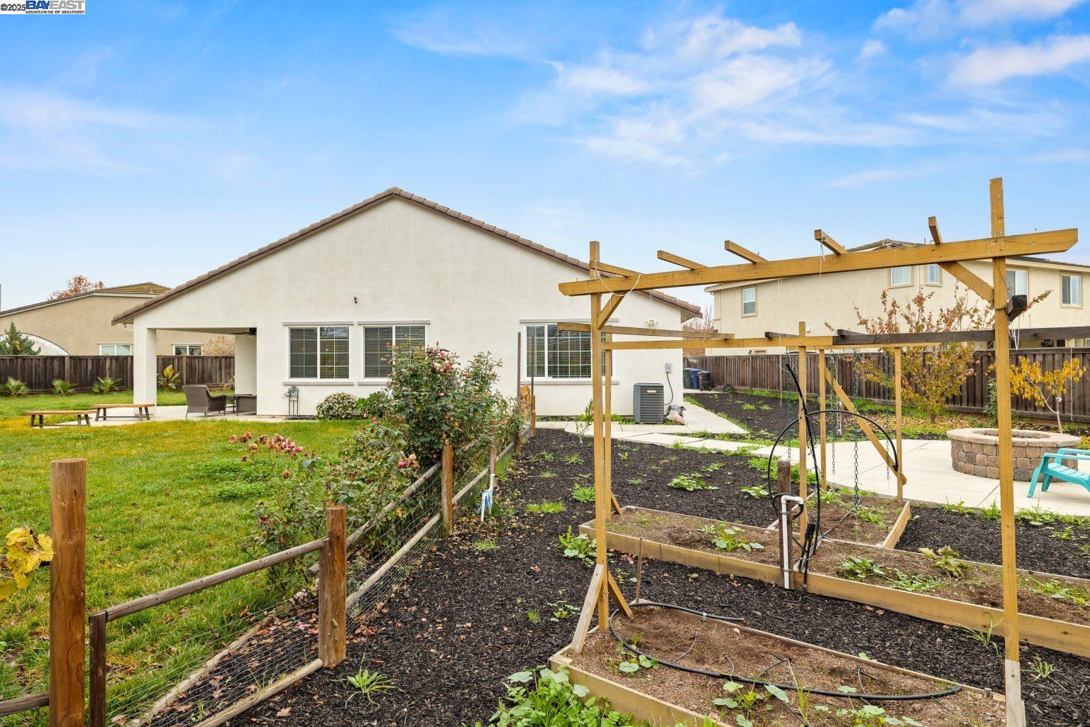 917 Talaria Ct