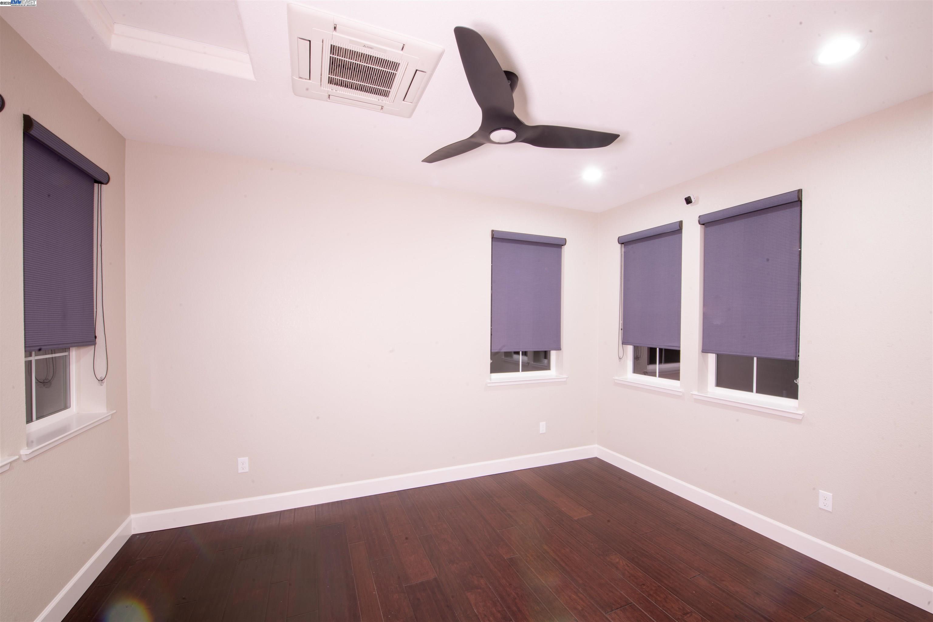 7212 MOUNT VEEDER ROAD