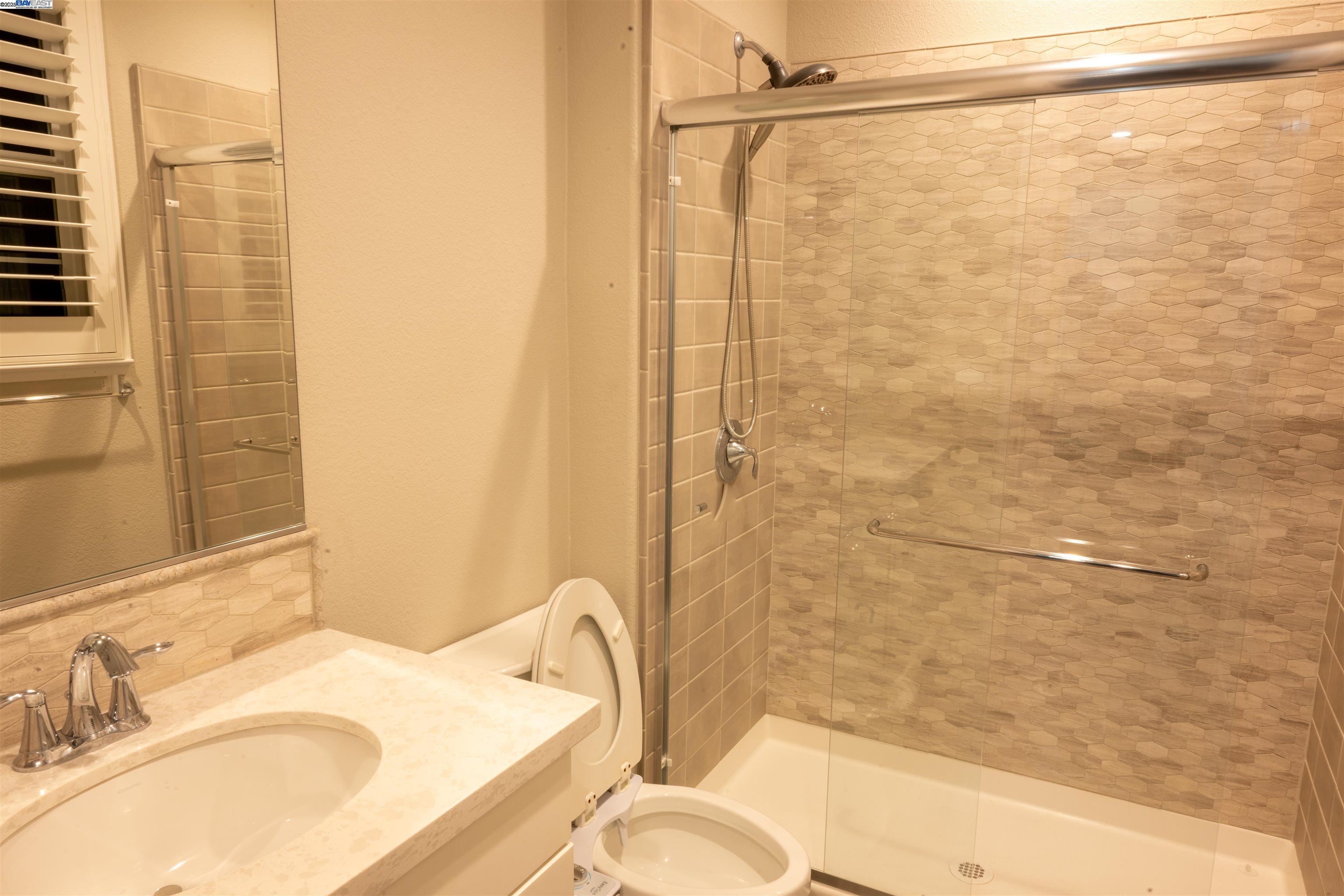 7212 MOUNT VEEDER ROAD