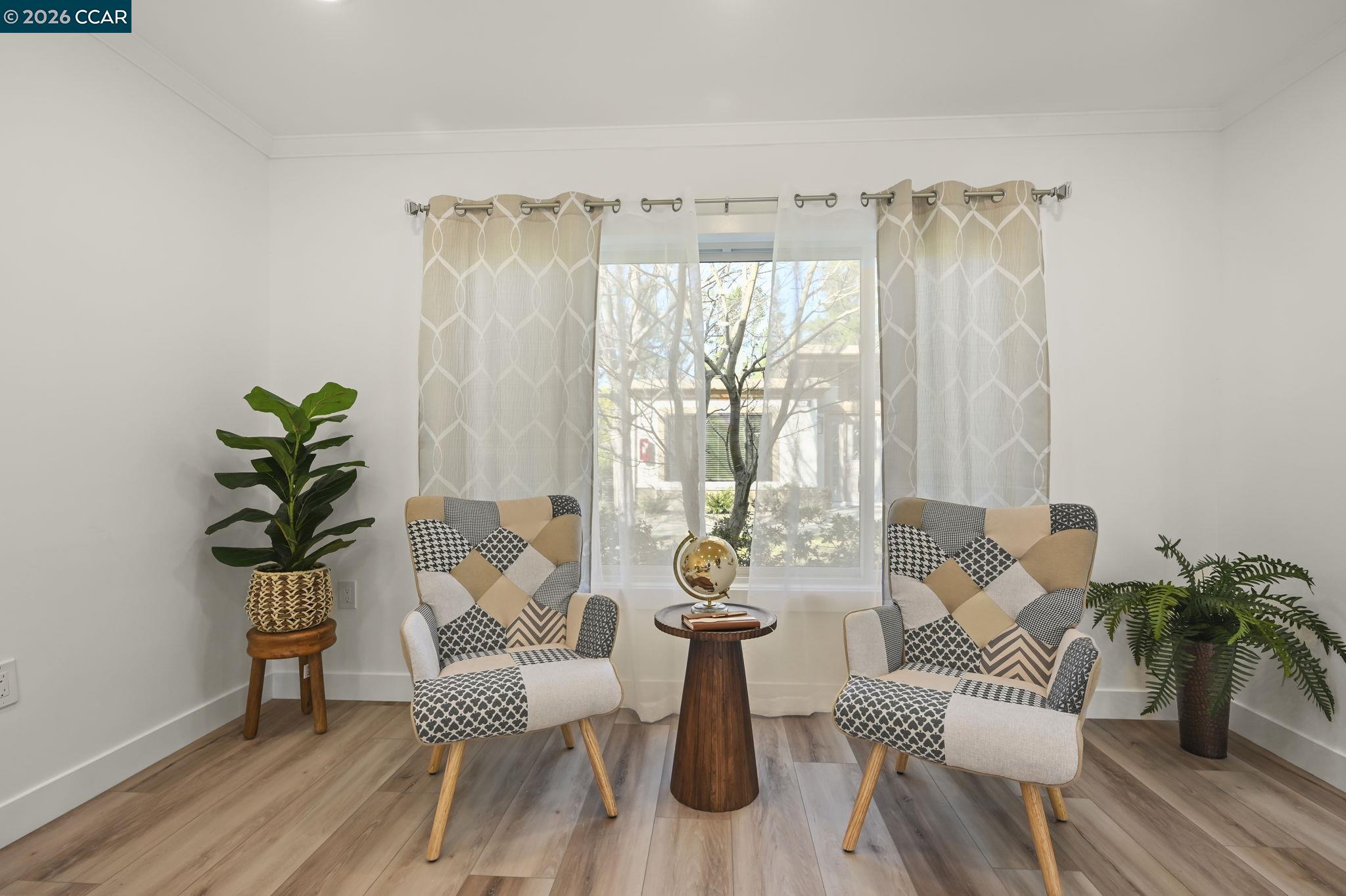 1129 Leisure Lane APT 4