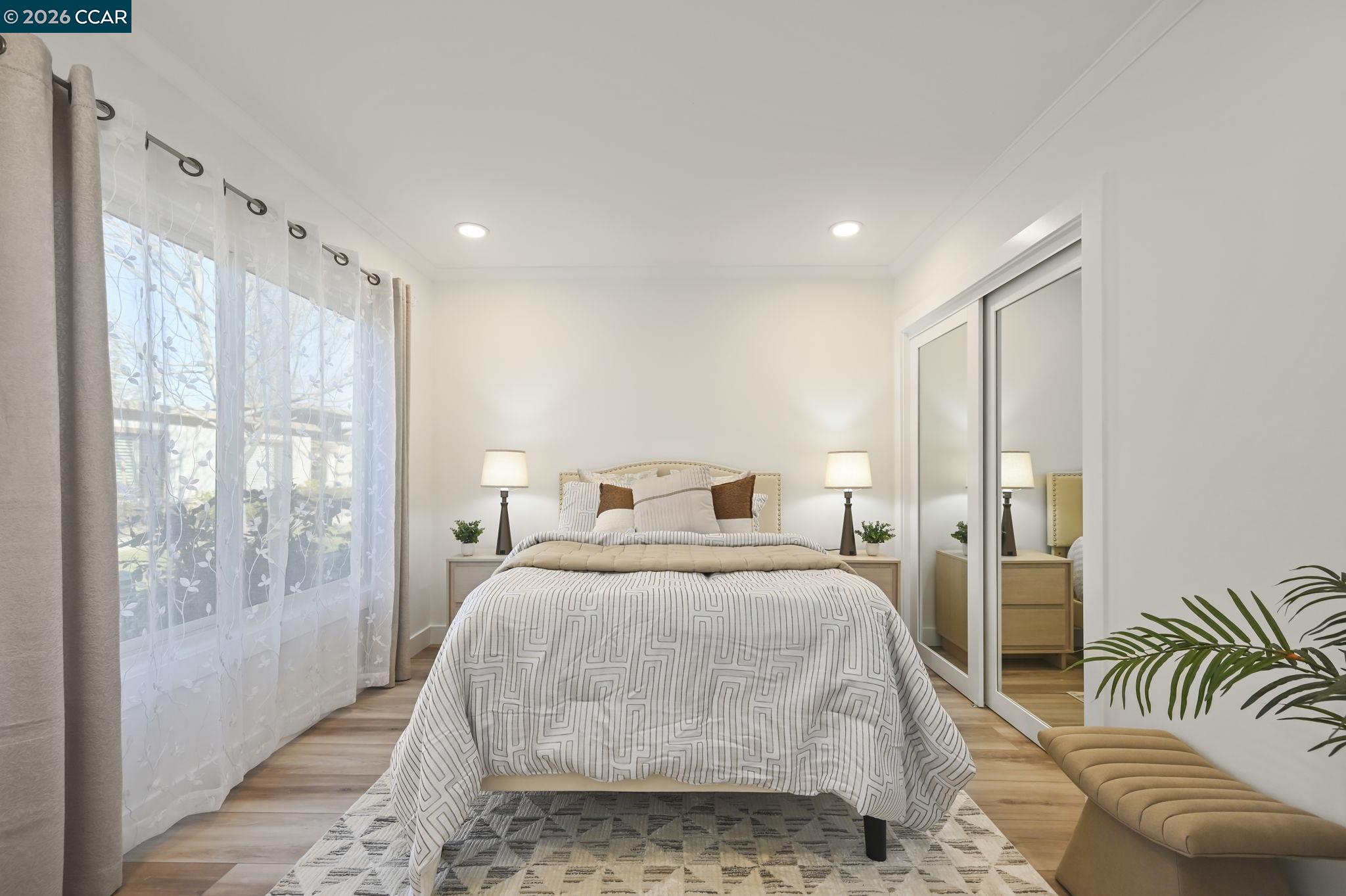 1129 Leisure Lane APT 4