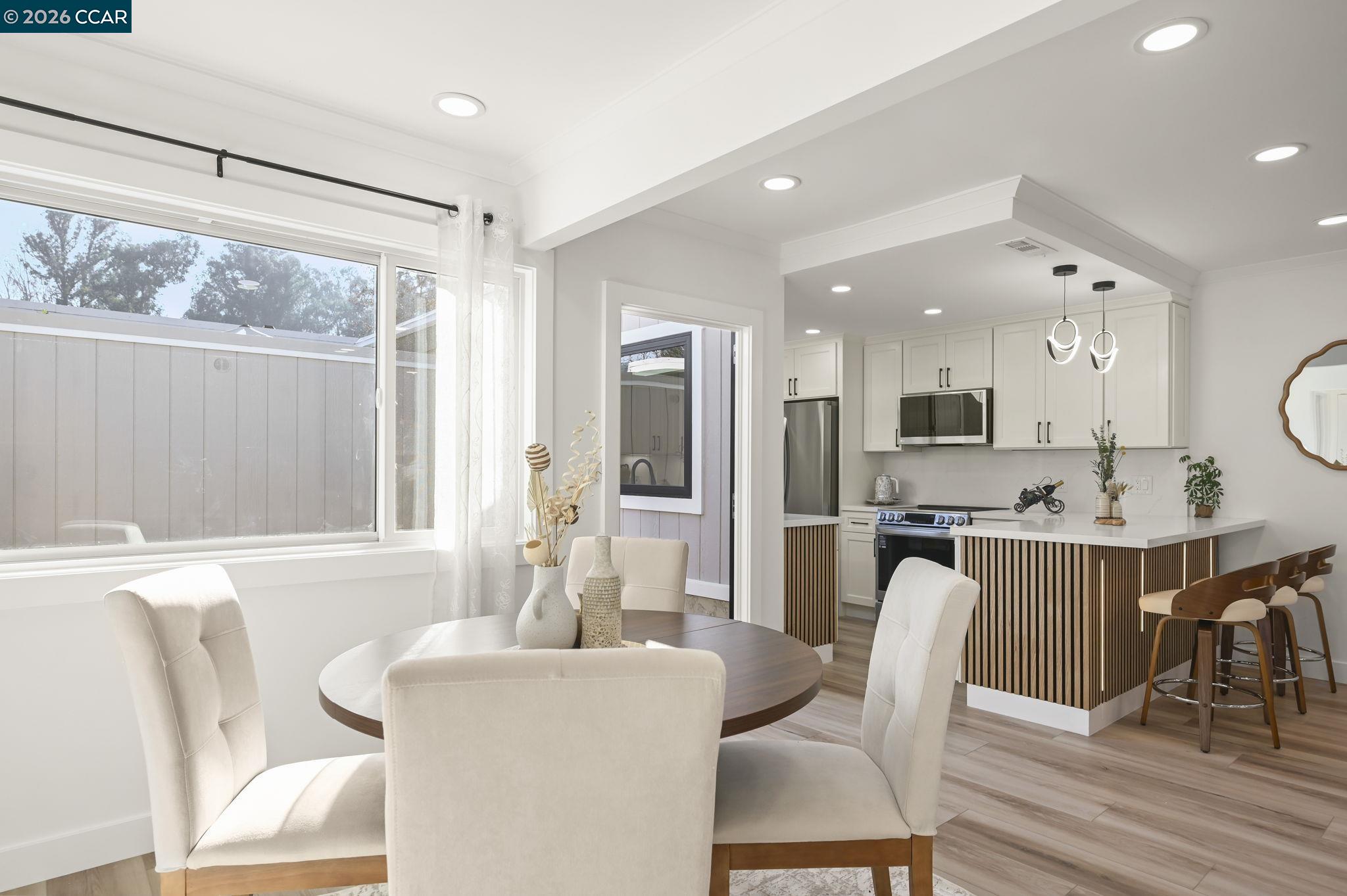 1129 Leisure Lane APT 4