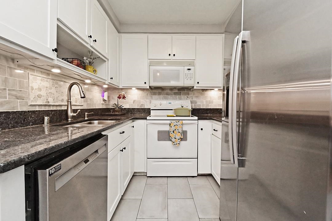 1031 Spring Valley CMN