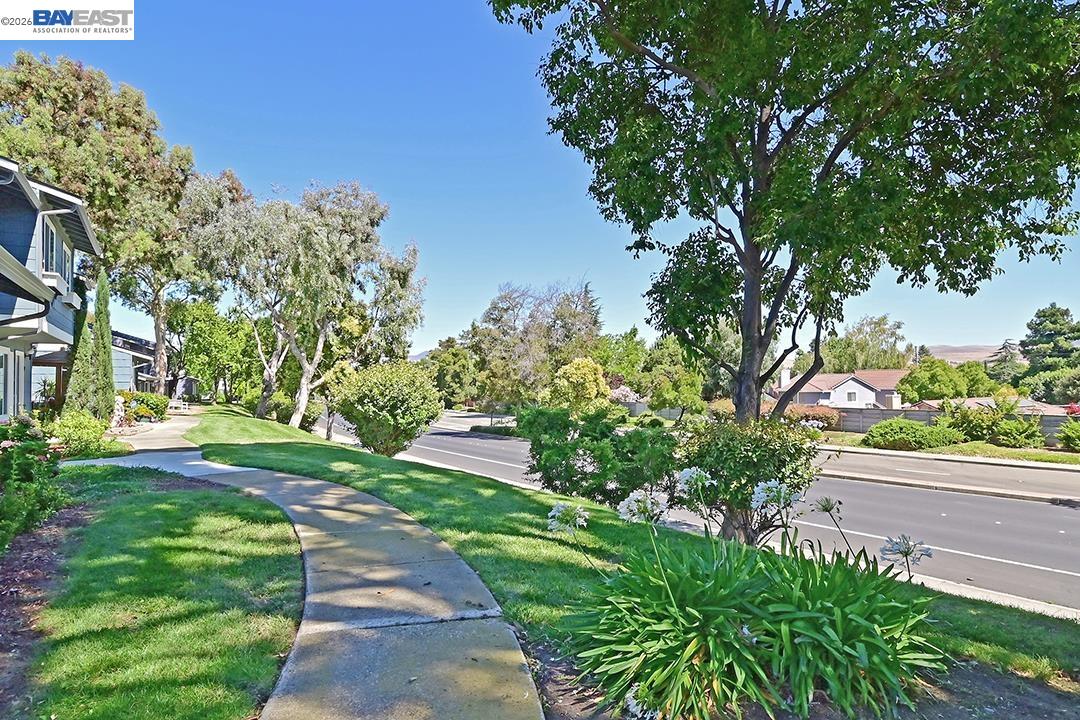 1031 Spring Valley CMN