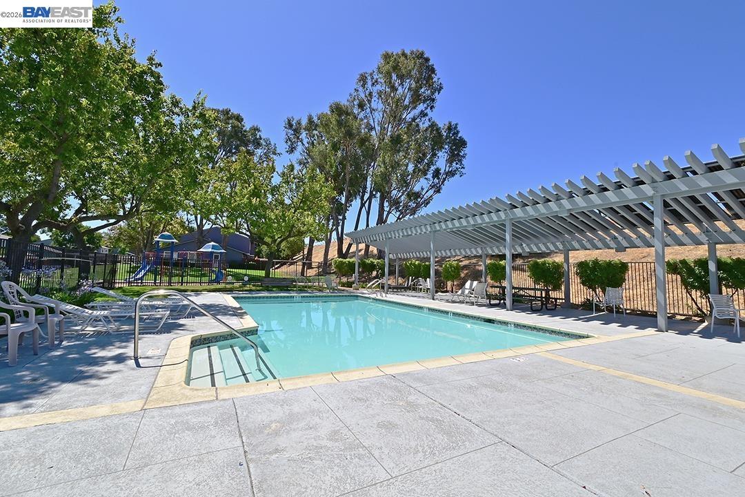 1031 Spring Valley CMN