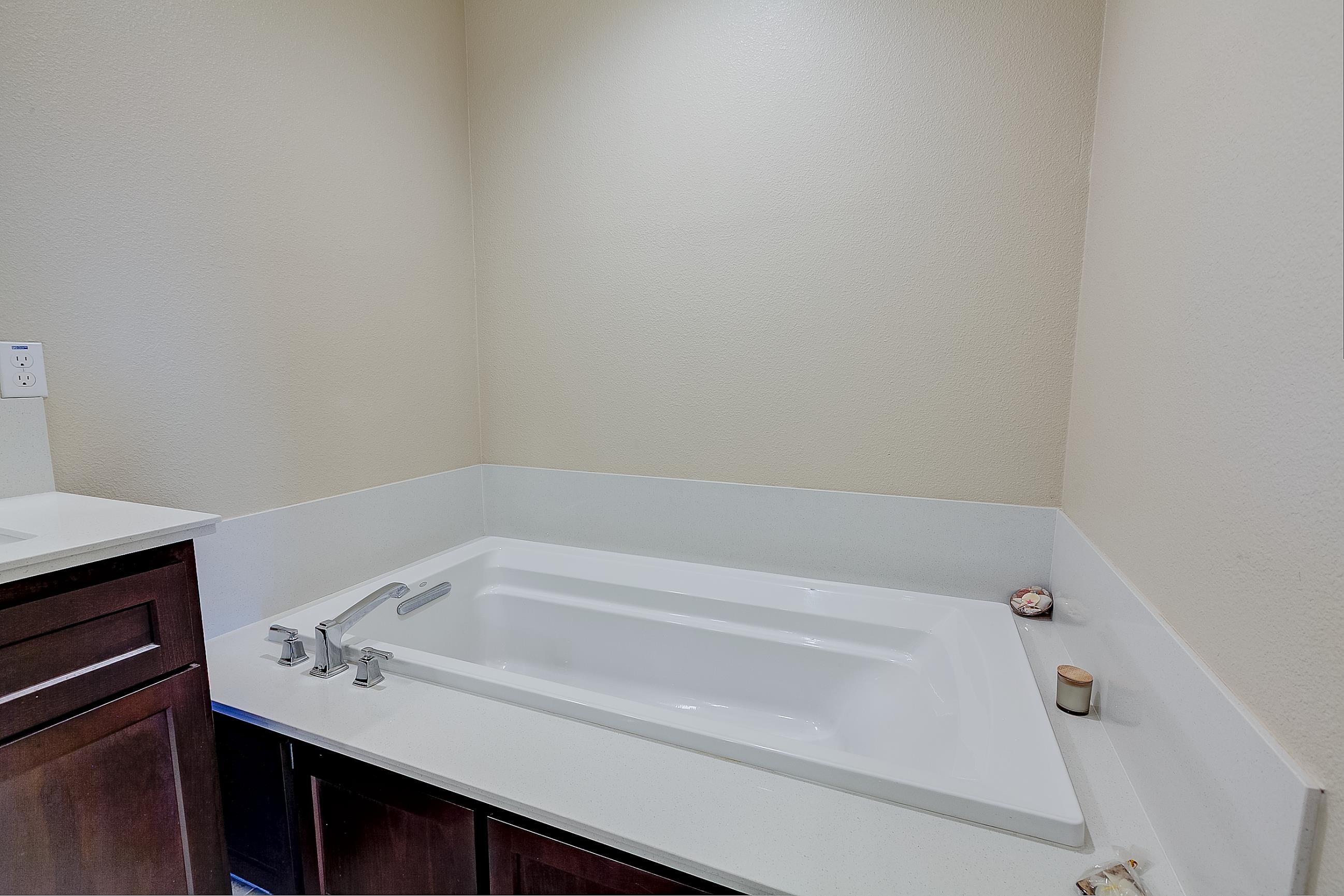 716 TRANQUILITY CIR # 1